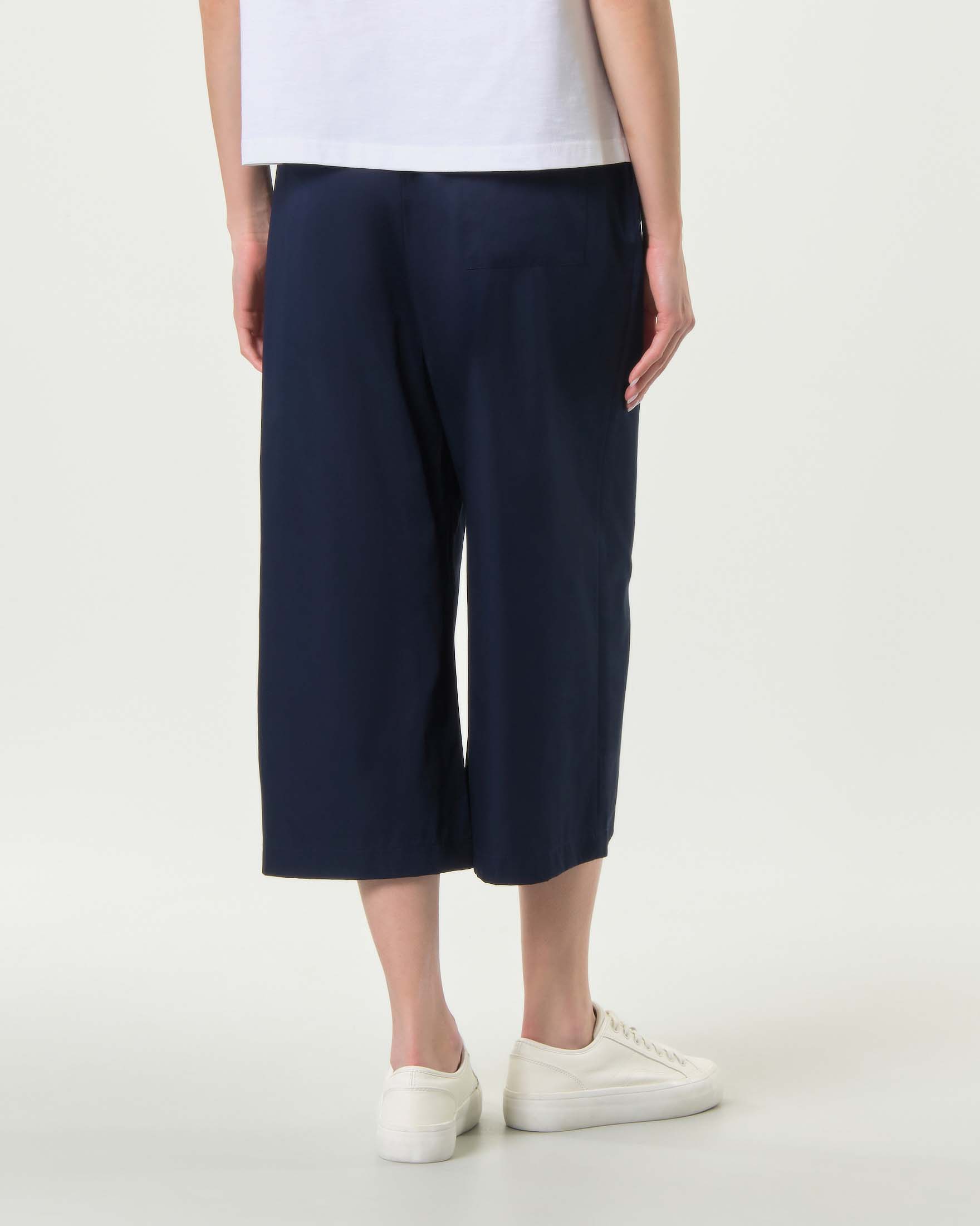 Pantaloni cropped Milla blu in popeline di puro cotone con vita elasticizzata e tasche oblique
