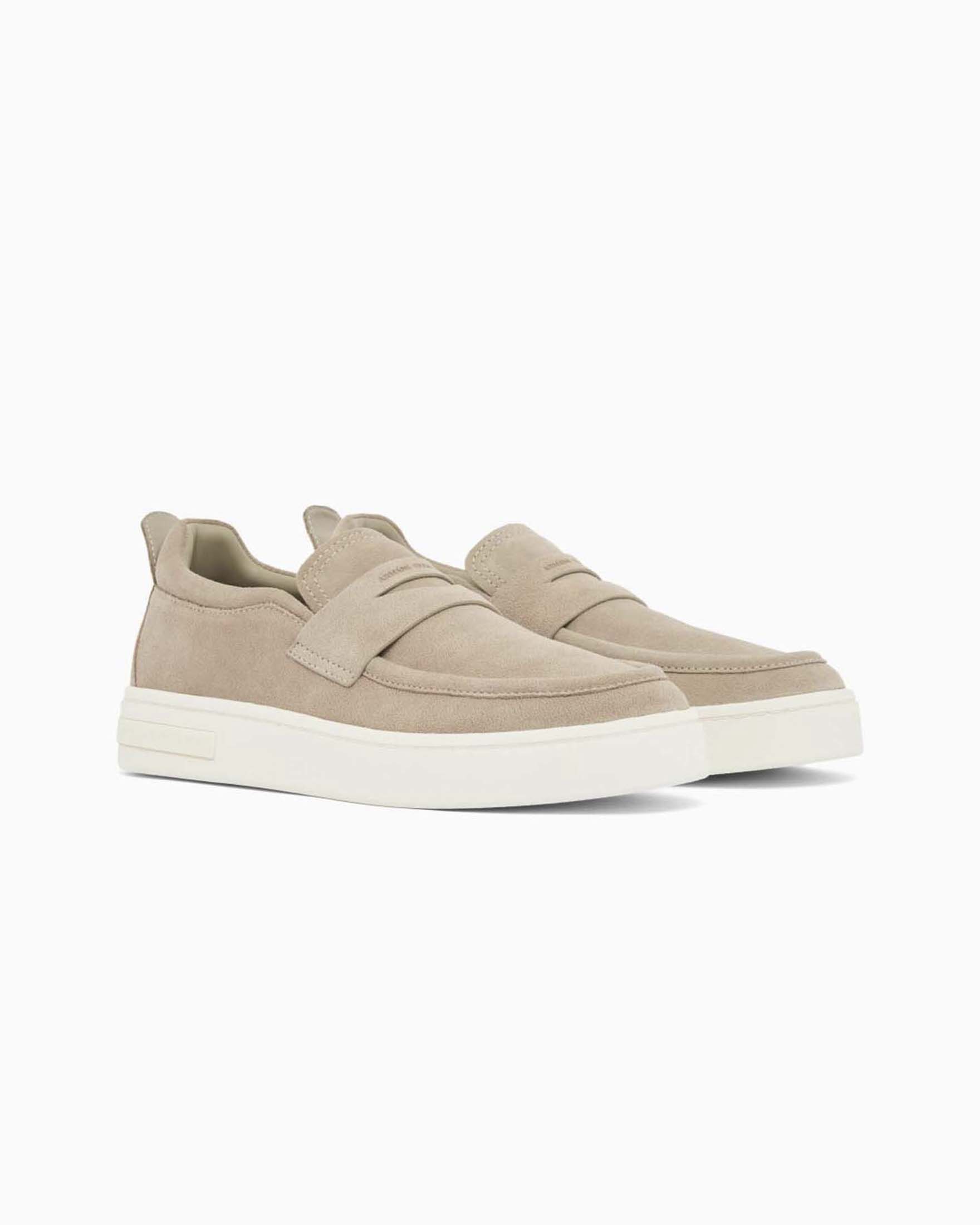 Mocassino Armani Exchange beige chiaro in pelle scamosciata image