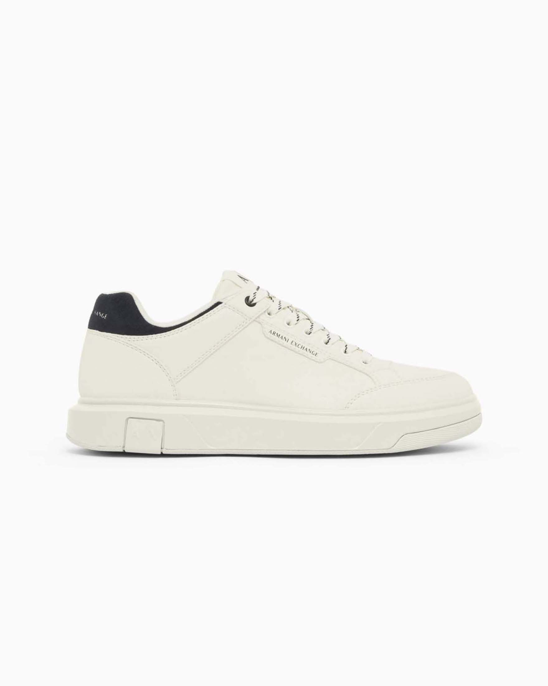 Sneakers basse Armani Exchange panna con suola spessa e logo laterale