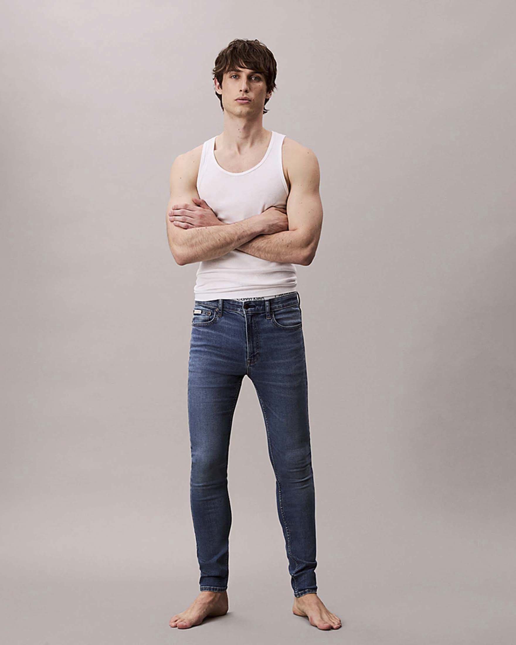 Jeans skinny Calvin Klein Jeans lavaggio medio in misto cotone elasticizzato