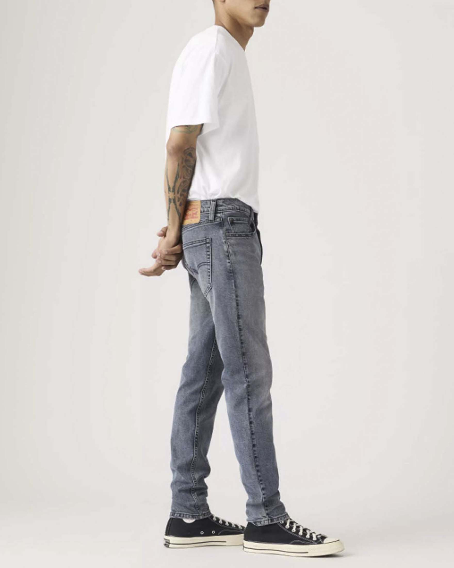 Jeans slim 512 Levi's lavaggio medio stone washed in misto cotone elasticizzato image