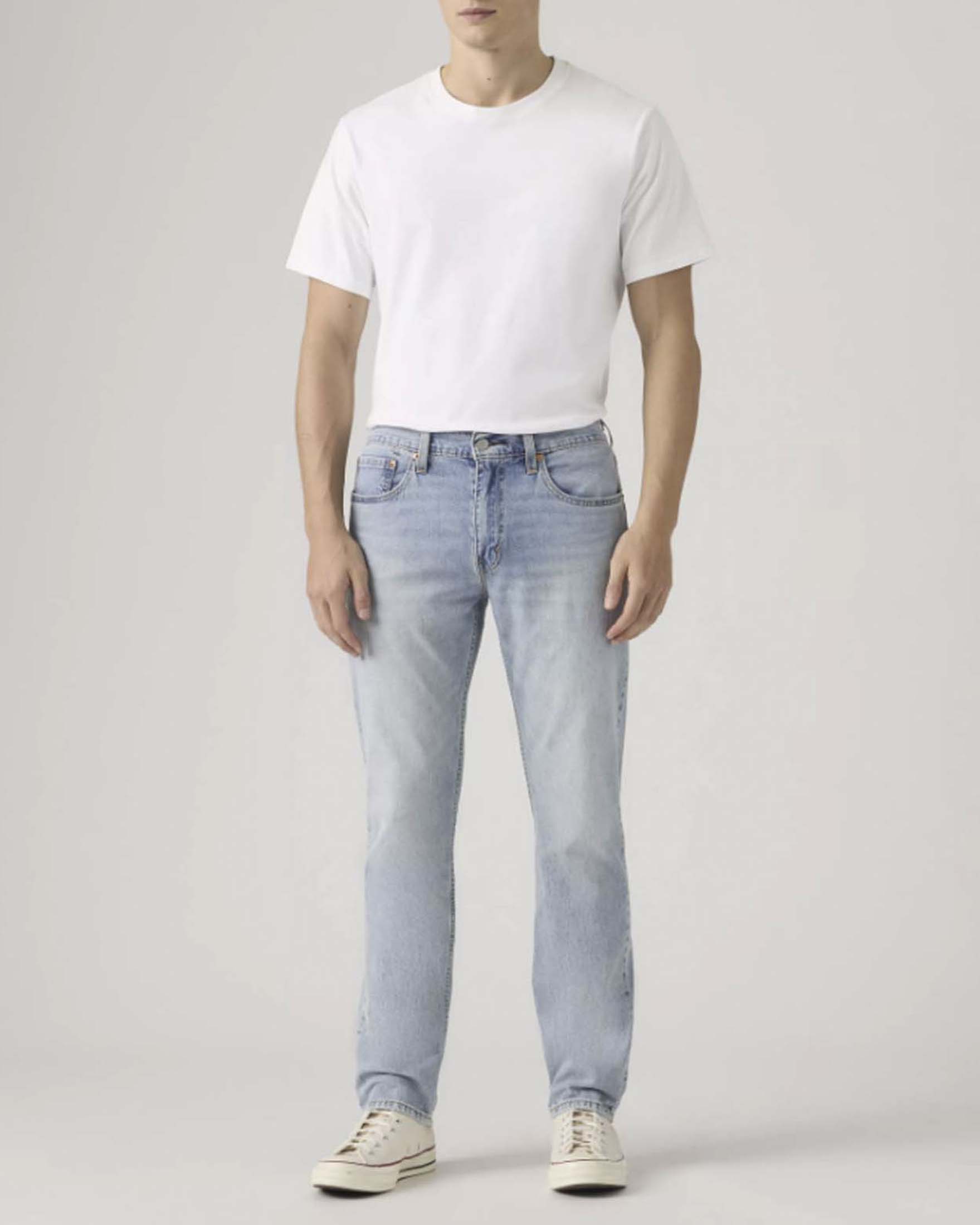 Jeans Levi's 502 lavaggio chiaro in misto cotone elasticizzato con patch logo