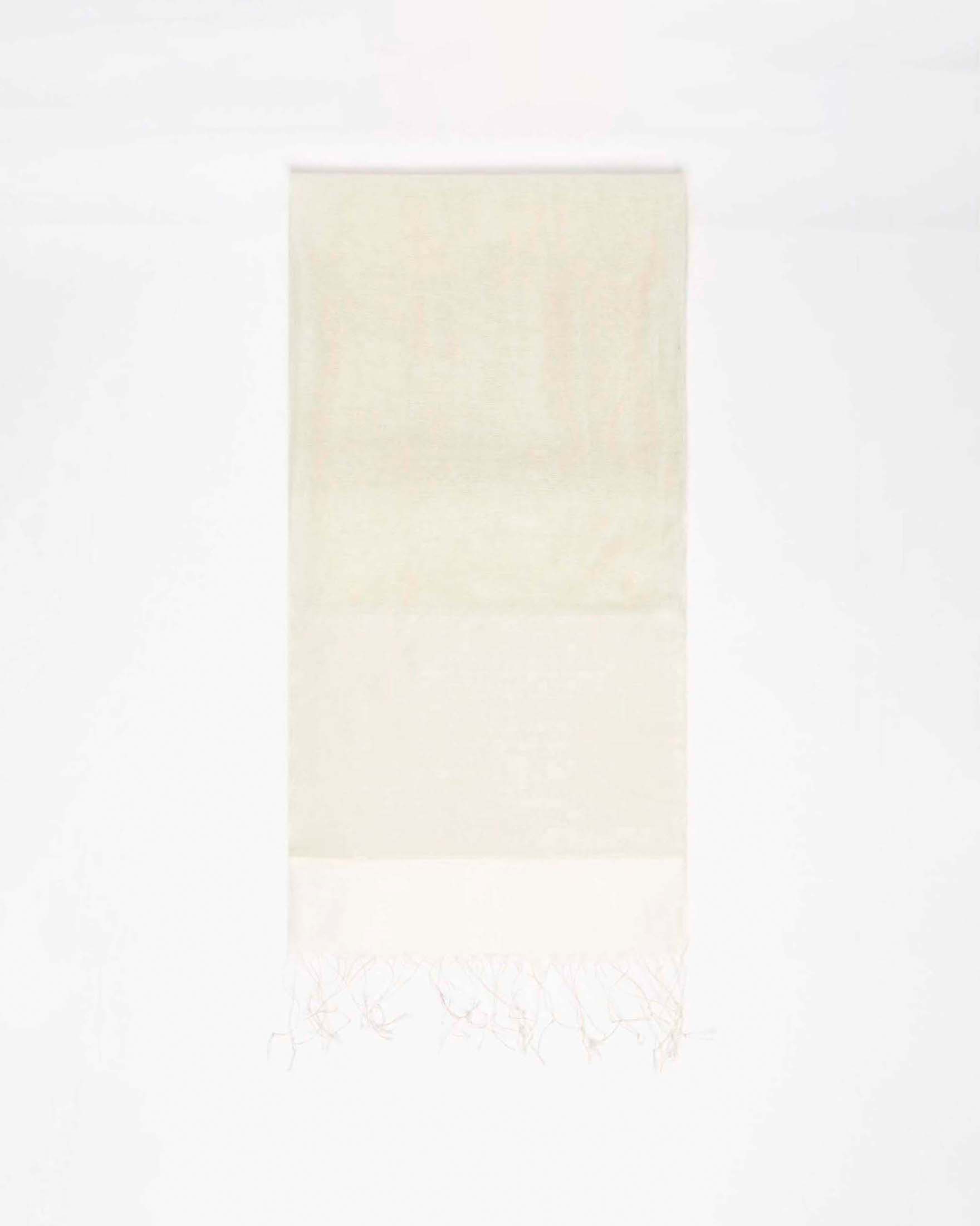Stola Emme Marella avorio in organza di misto viscosa con frange su un lato e fascia doppiata image