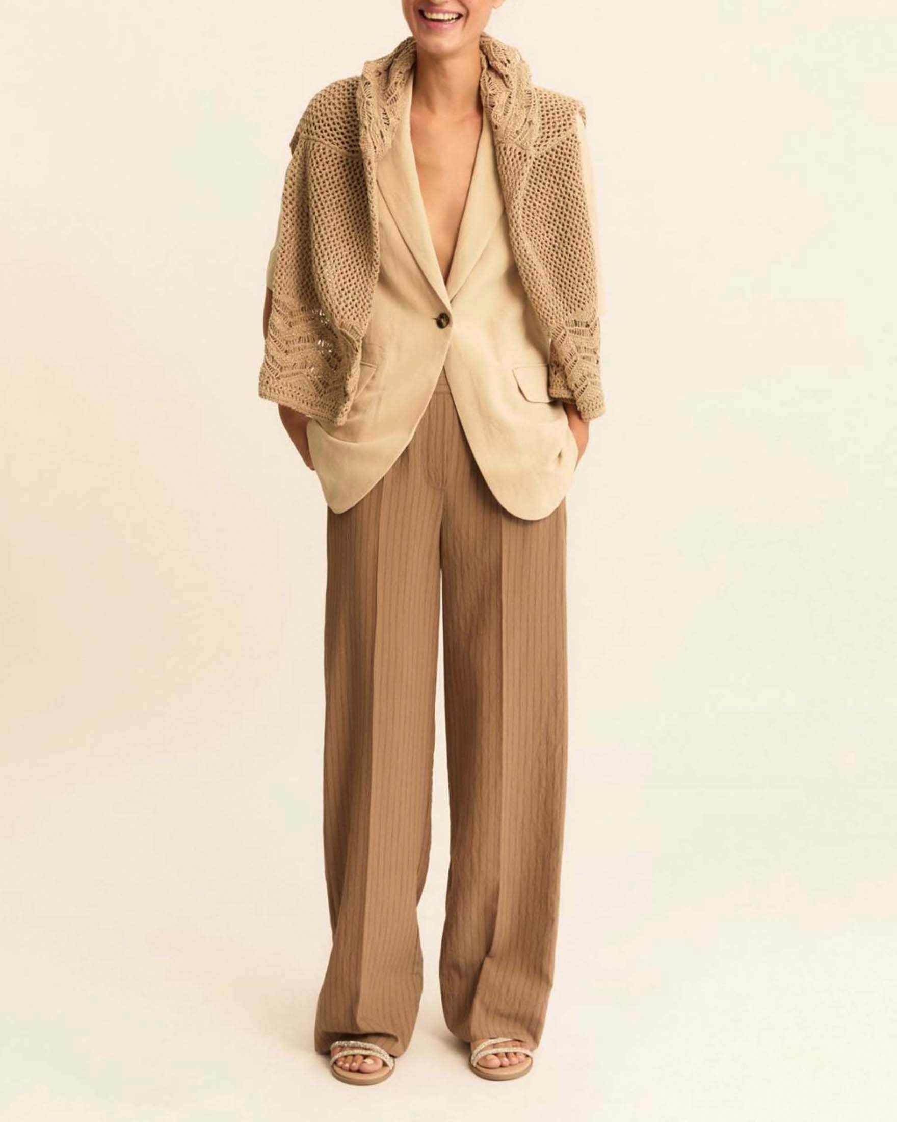 Blazer monopetto a maniche corte Emme Marella beige in lino e viscosa con tasche a patta e filetto