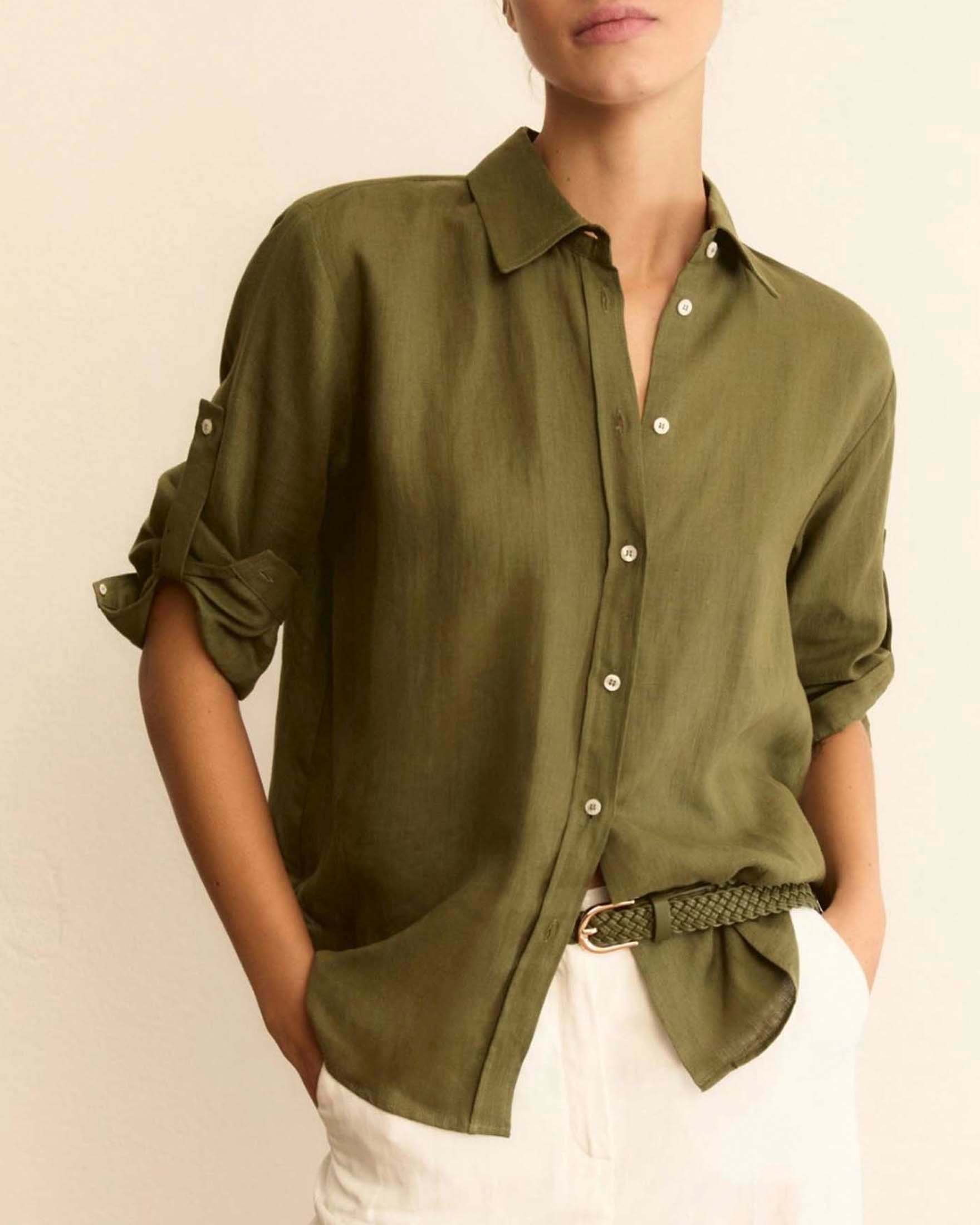 Camicia dritta militare in lino con maniche a tre quarti risvoltabili
