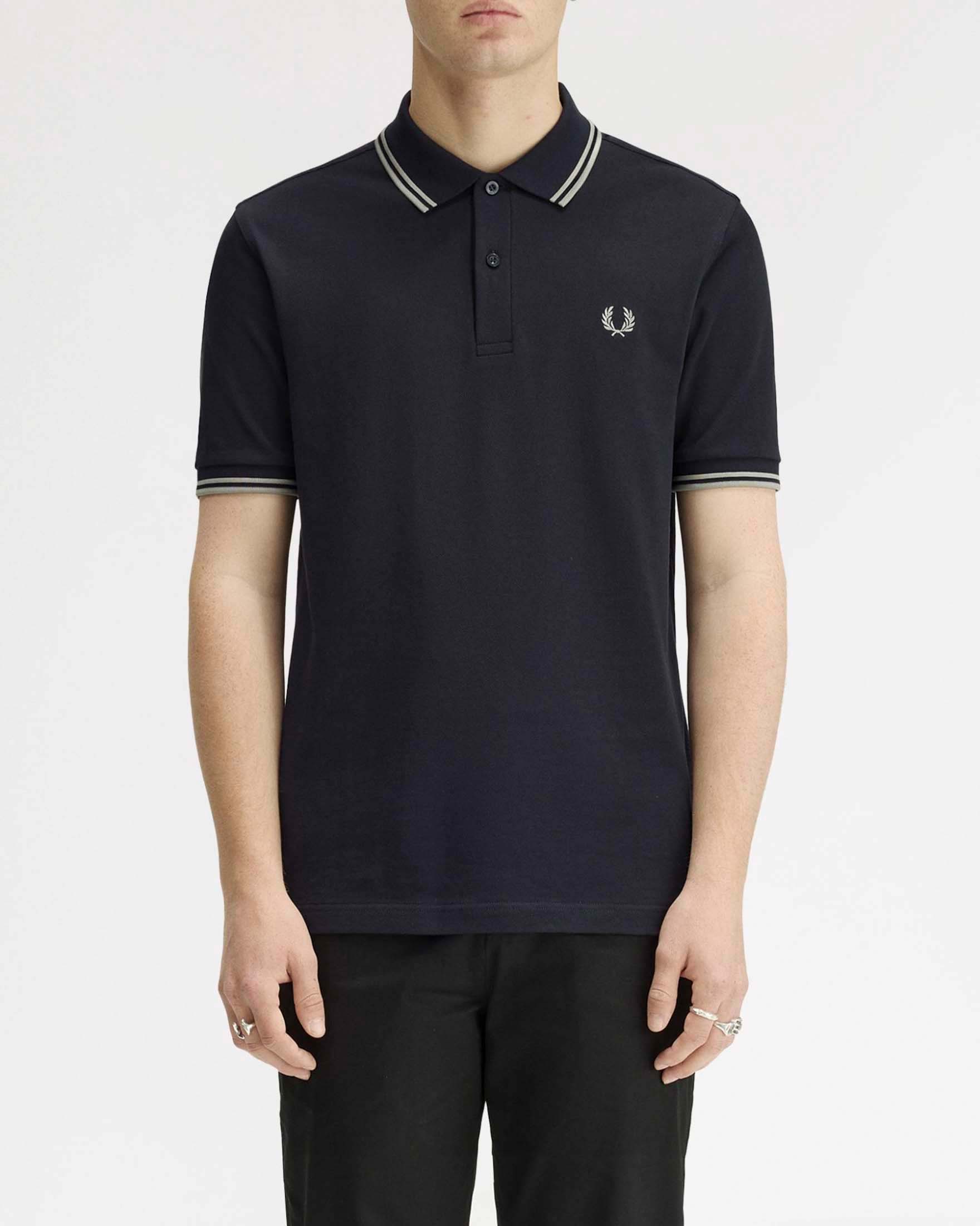 Polo Fred Perry blu mezza manica con bordino grigio
