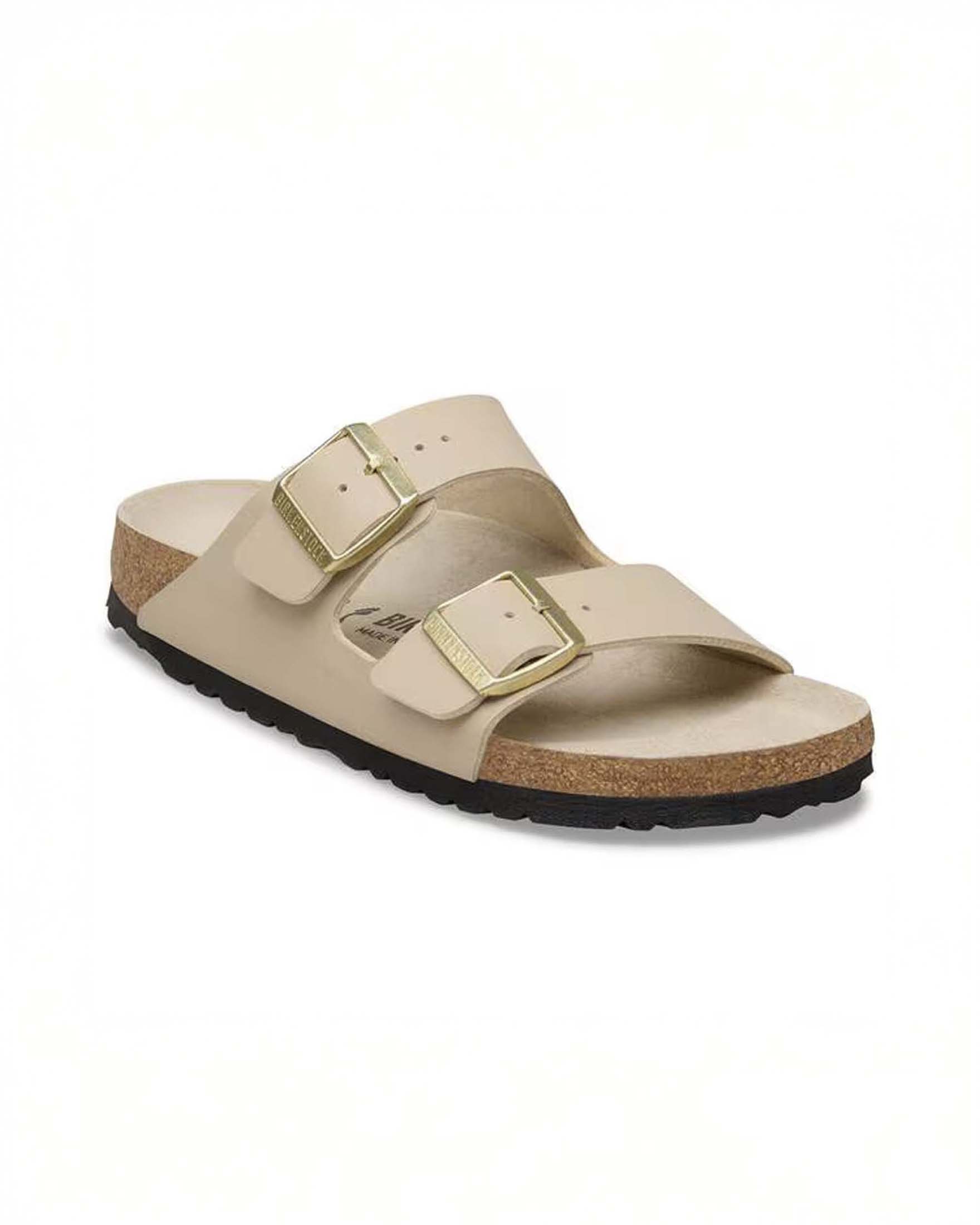 Sandalo Arizona Birkenstock color sabbia con doppia fascetta