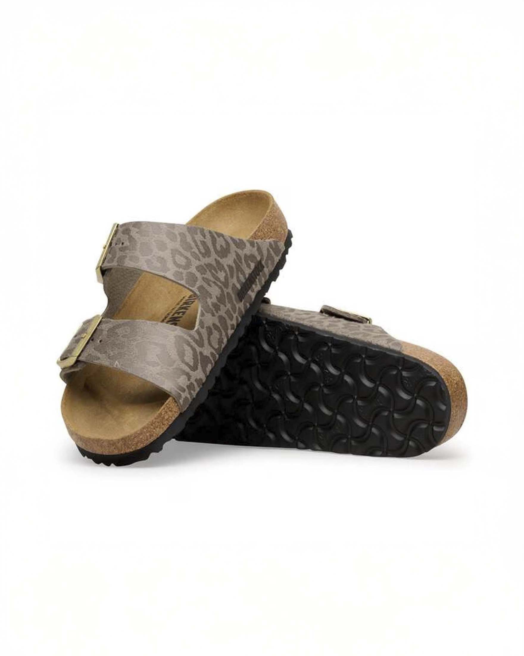 Sandalo Arizona Birkenstock effetto velluto con stampa animalier e doppio cinturino image