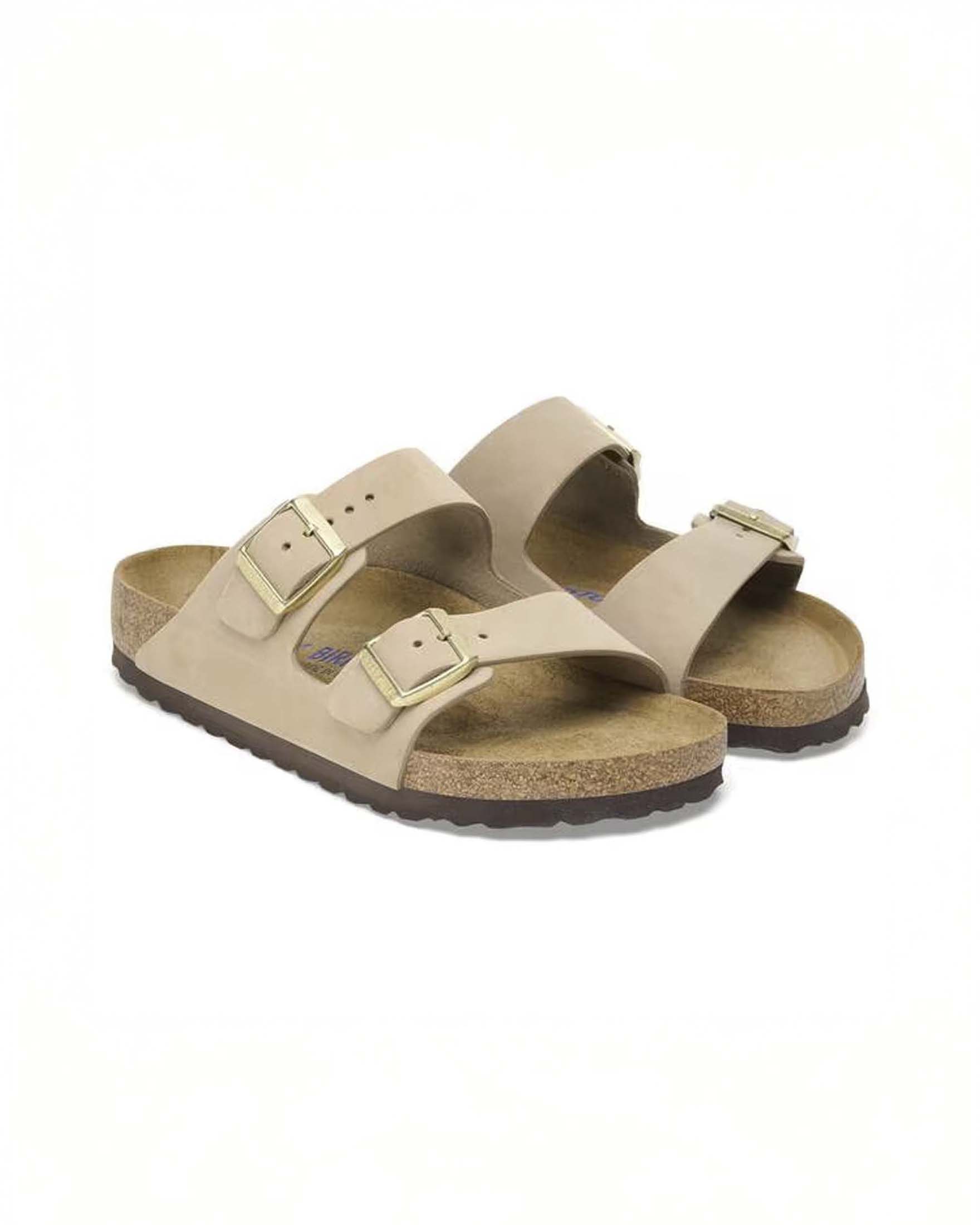 Sandalo Arizona Birkenstock color sabbia in pelle nabuk oliata con doppio cinturino image