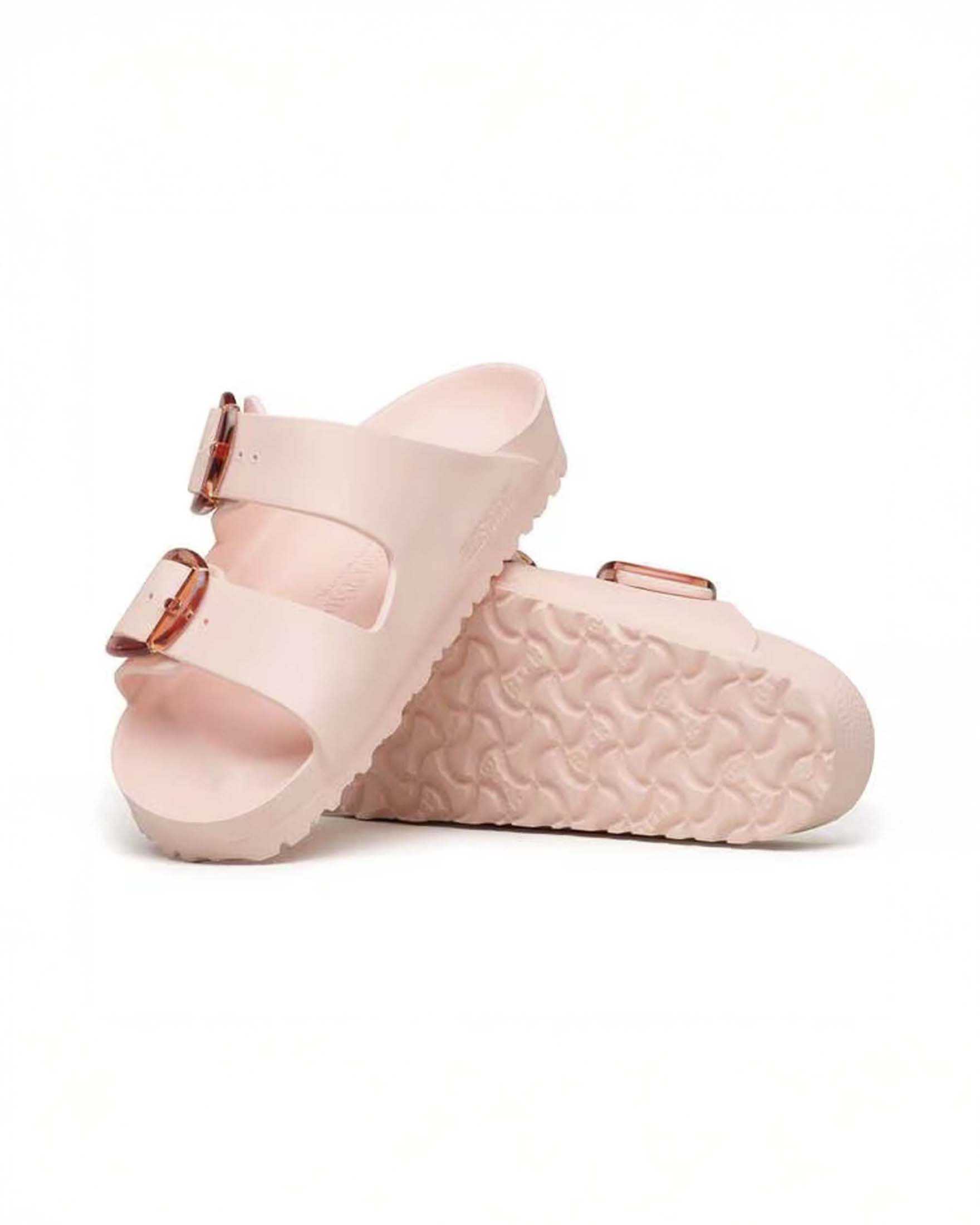 Sandalo Arizona Birkenstock rosa con doppia fascetta e fibbie a contrasto image