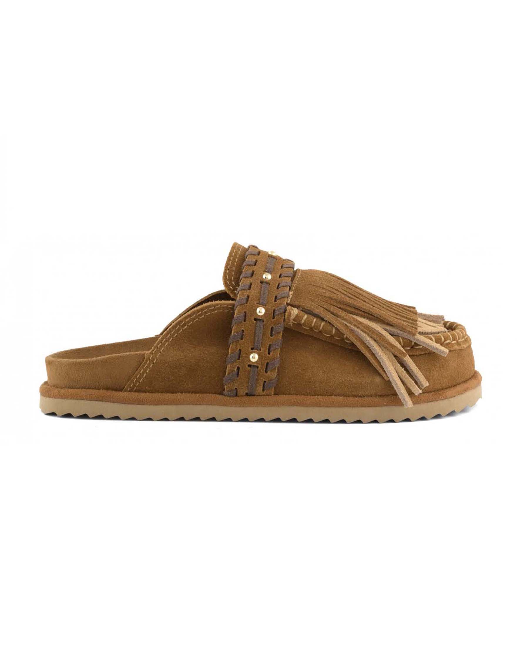 Sabot Colors of California in suede color cuoio con frange e borchie