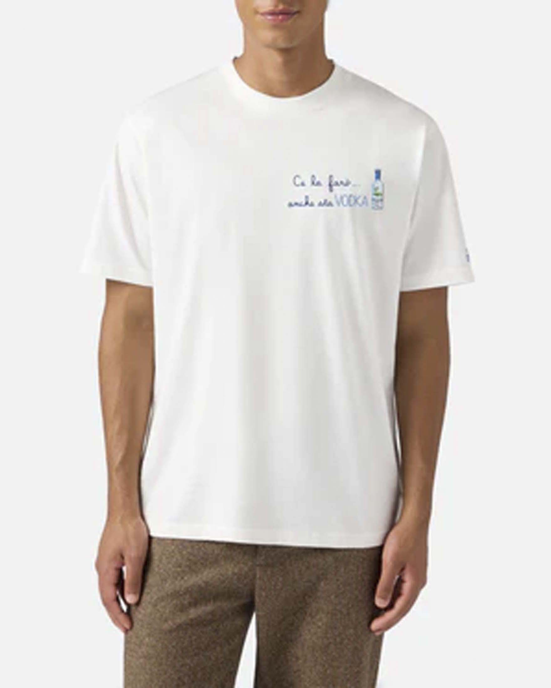 T-shirt bianca mezza manica con ricamo Ce la farò..anche sta Vodka sul petto