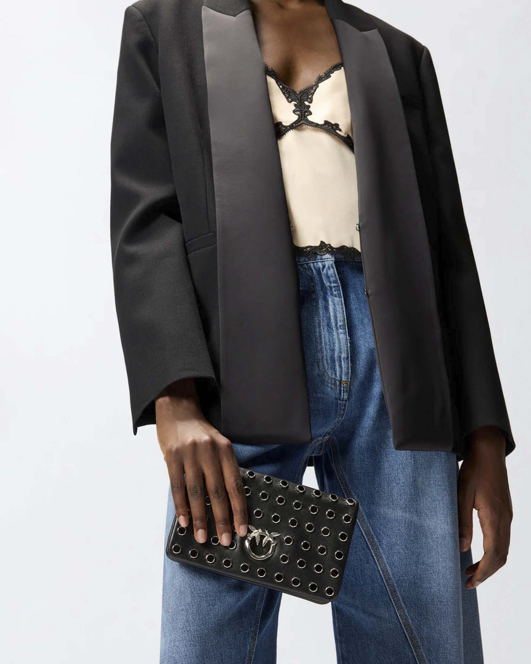 Pochette a tracolla piccola Love Bag Click Soft Horizontal Mini Pinko beige realizzata in pelle con borchie image
