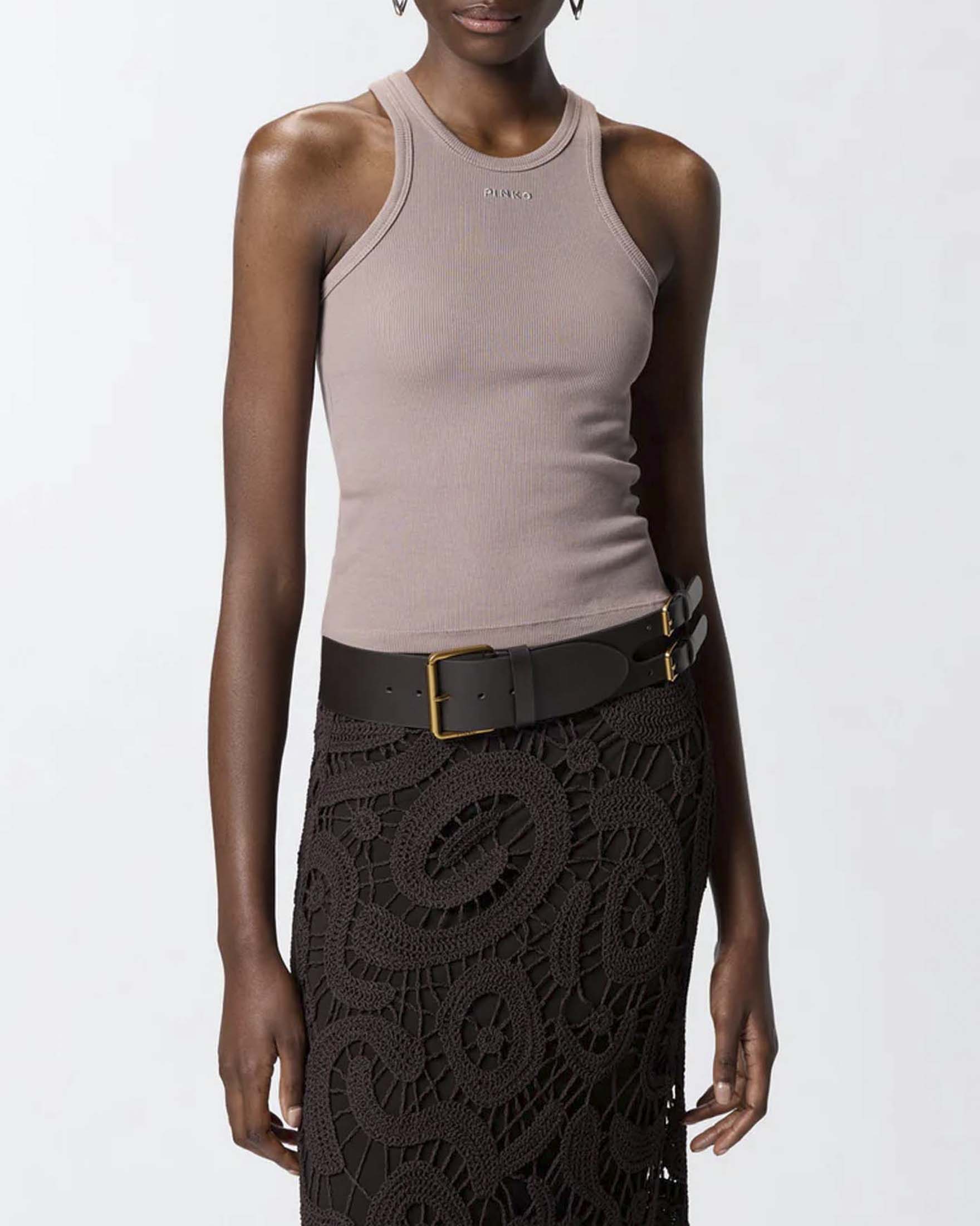 Canotta taupe Pinko in cotone a coste con scollo a vogatore e mini scritta logo