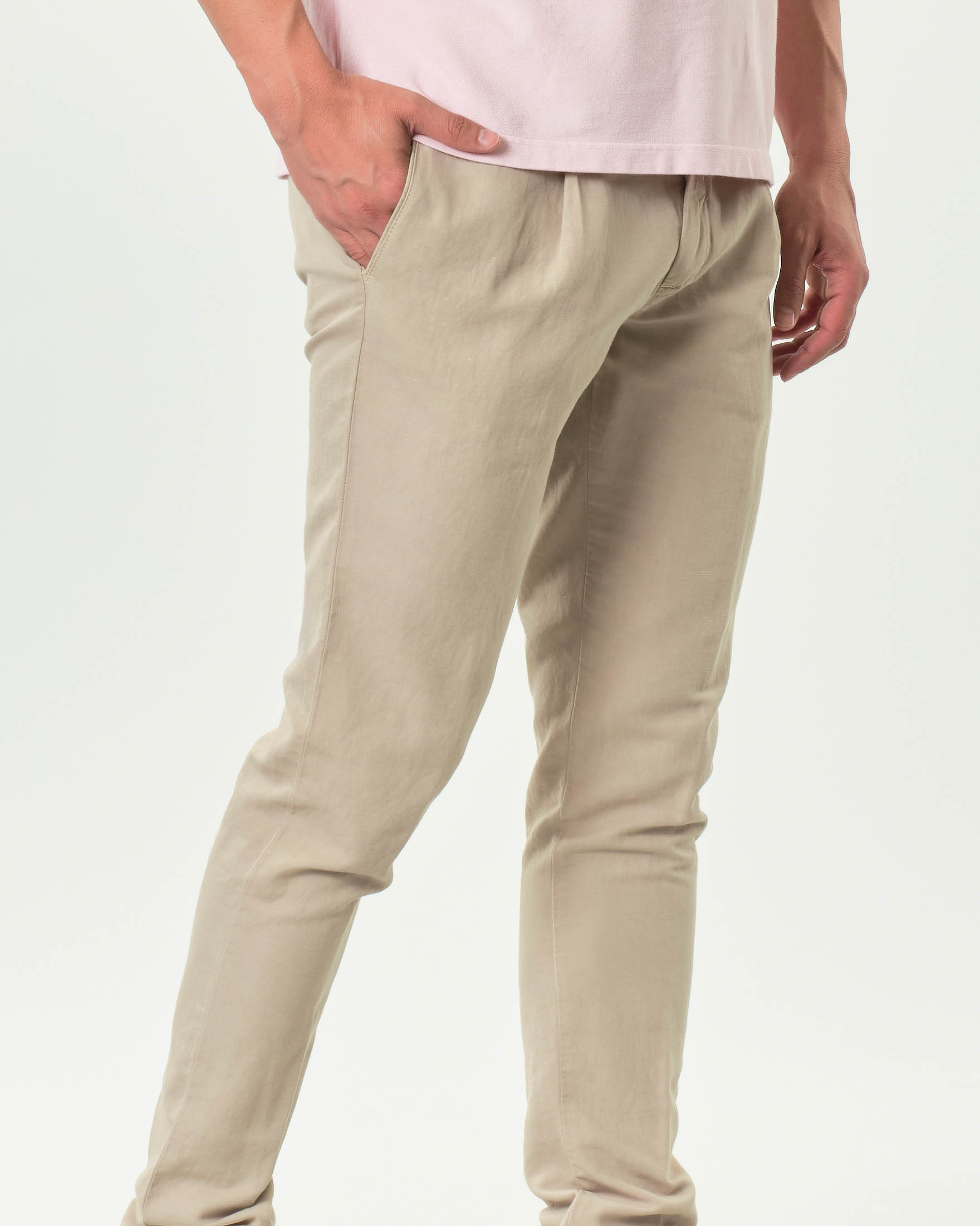 Pantalone chino Ashki.i beige in misto cotone e lino image