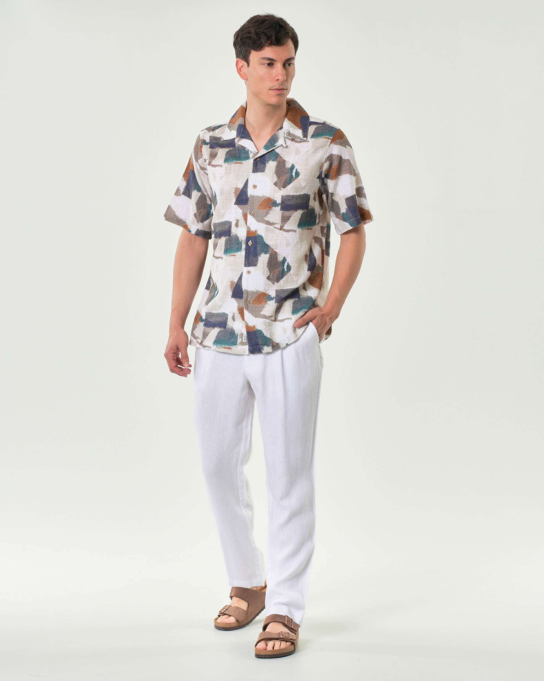 Camicia mezza manica Impure panna con pennellate multicolor in puro cotone effetto fiammato image