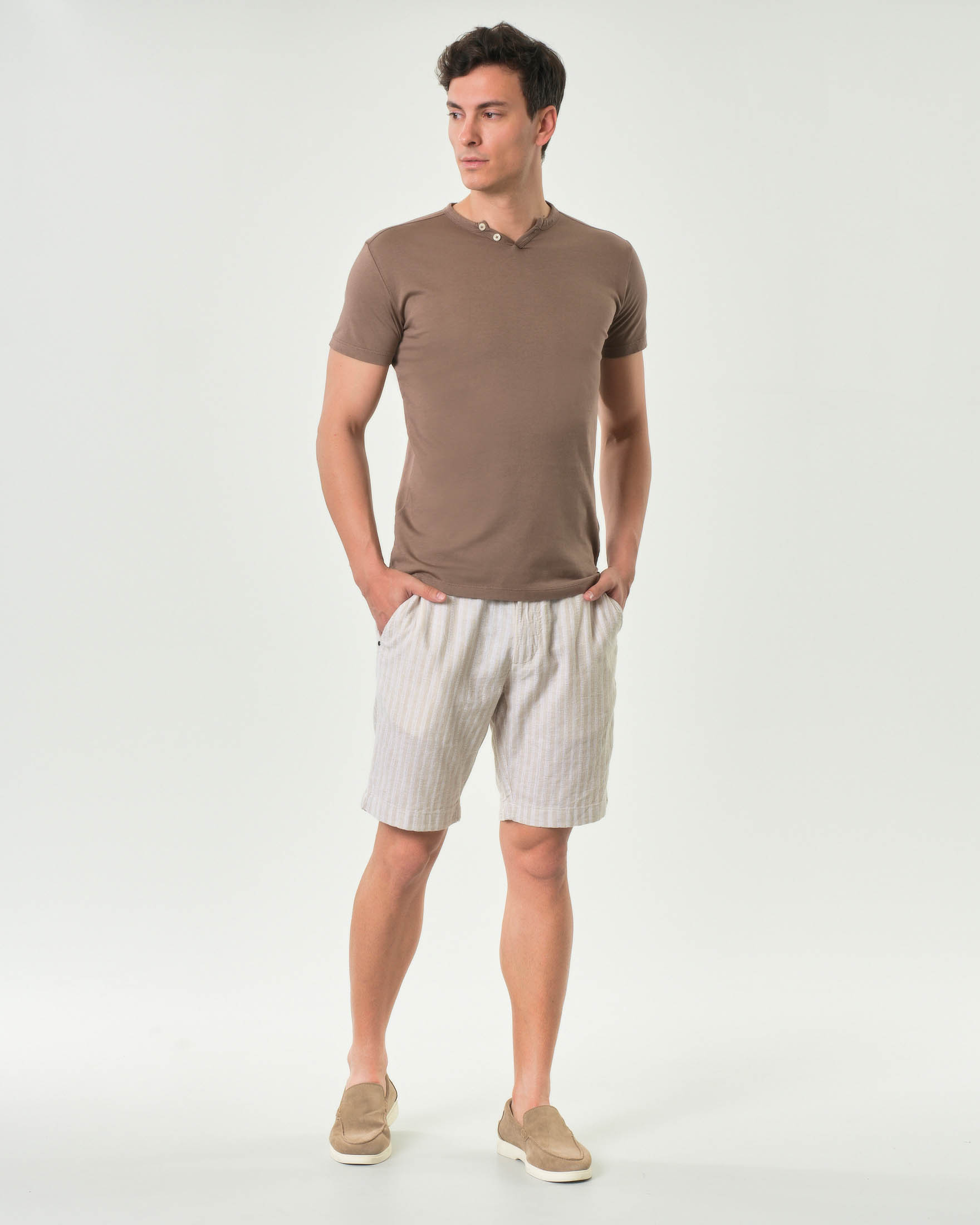 T-shirt serafino mezza manica Impure marrone in puro cotone image