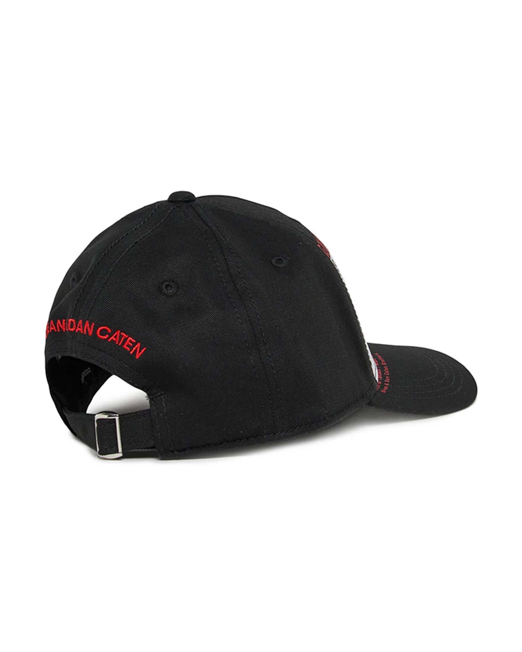 Berretto Dsquared2 nero in cotone con frontino e maxi logo bianco image