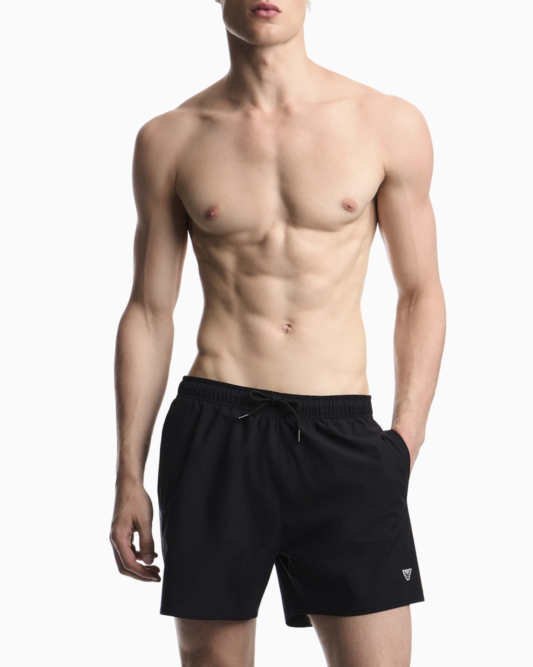 Boxer mare Emporio Armani nero con coulisse e logo ricamato