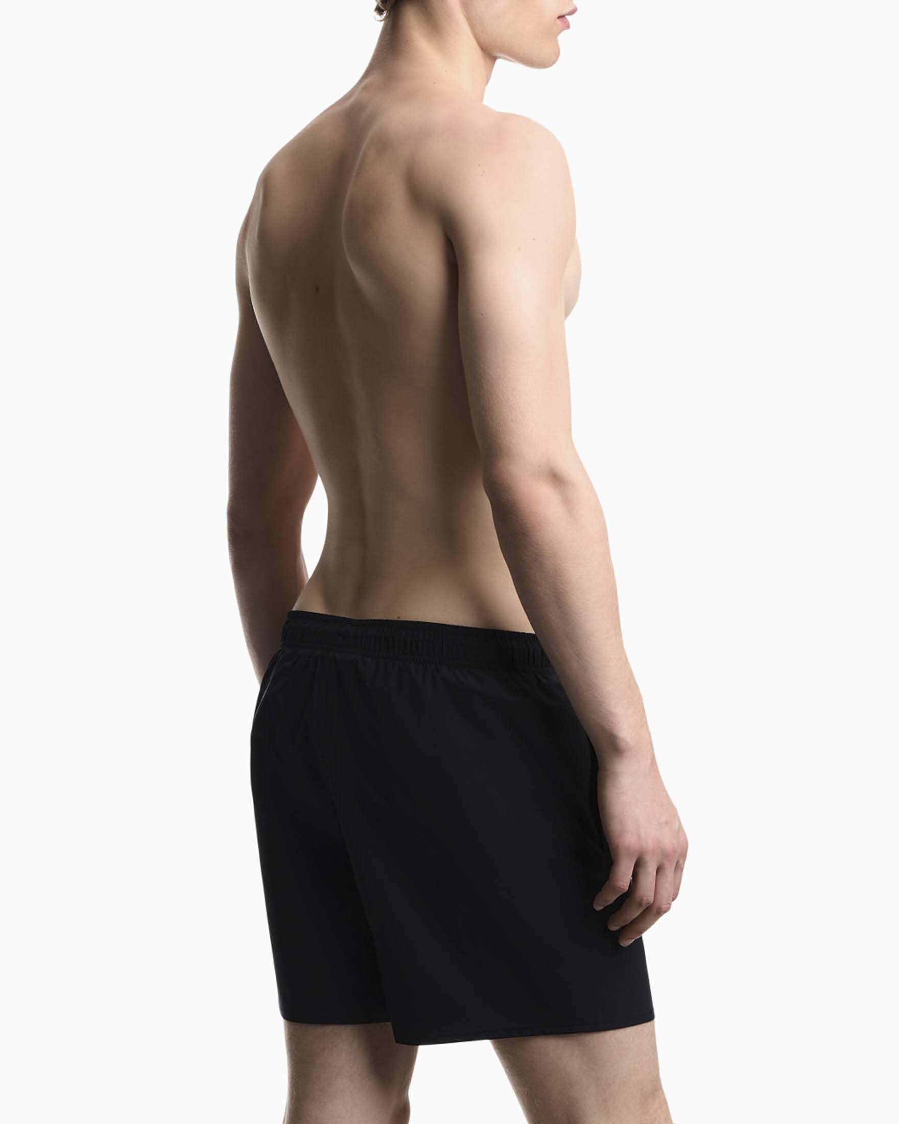 Boxer mare Emporio Armani nero con coulisse e logo ricamato image