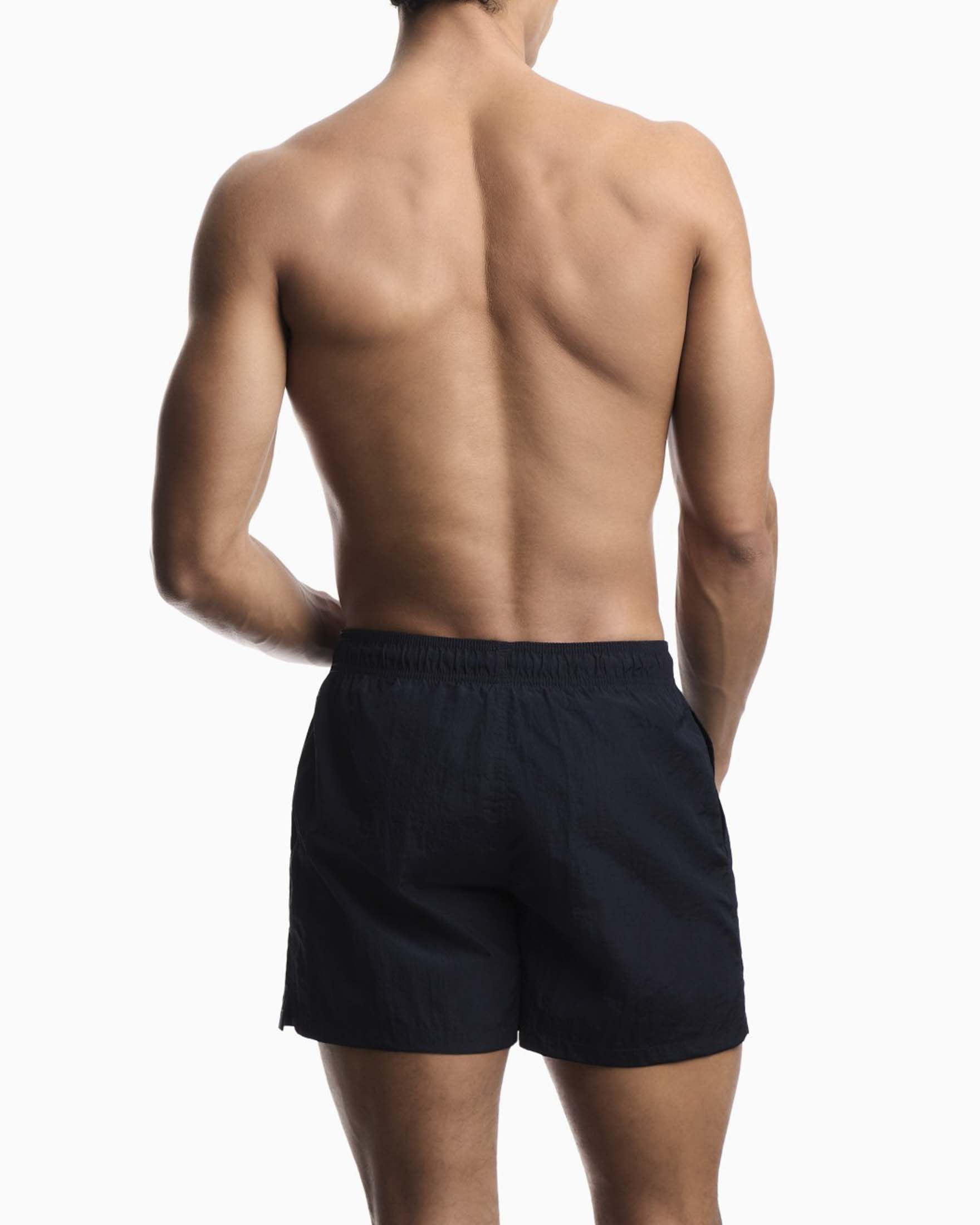 Boxer mare Emporio Armani blu in tessuto crinkle con logo stampato laterale image
