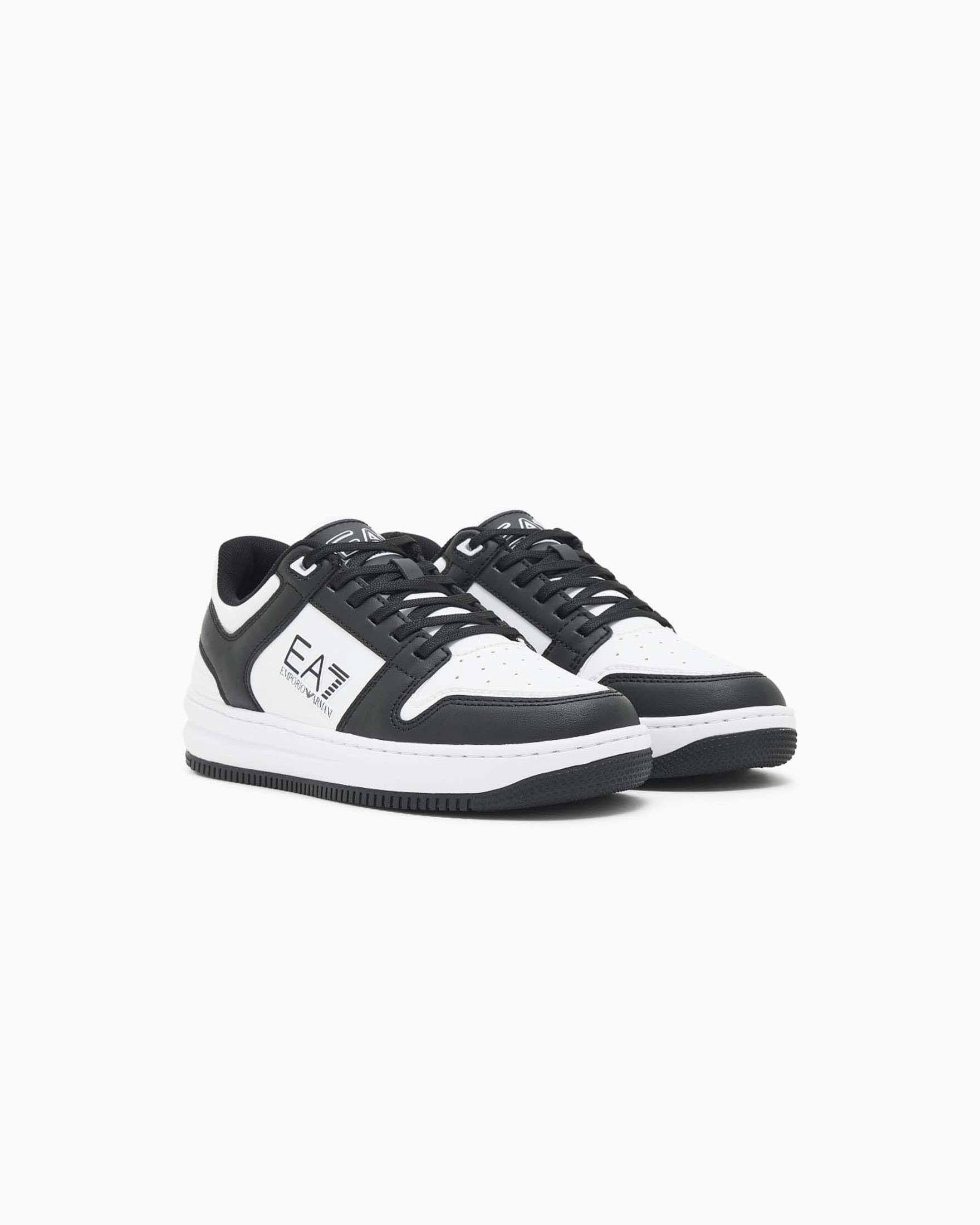 Sneakers EA7 bianche e nere con logo image