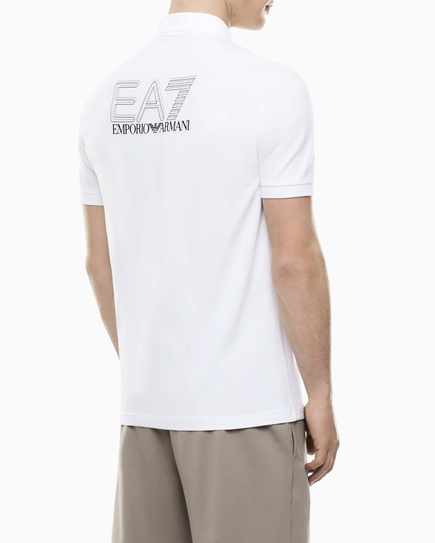 Polo EA7 bianca in cotone stretch con logo ricamato sul petto image