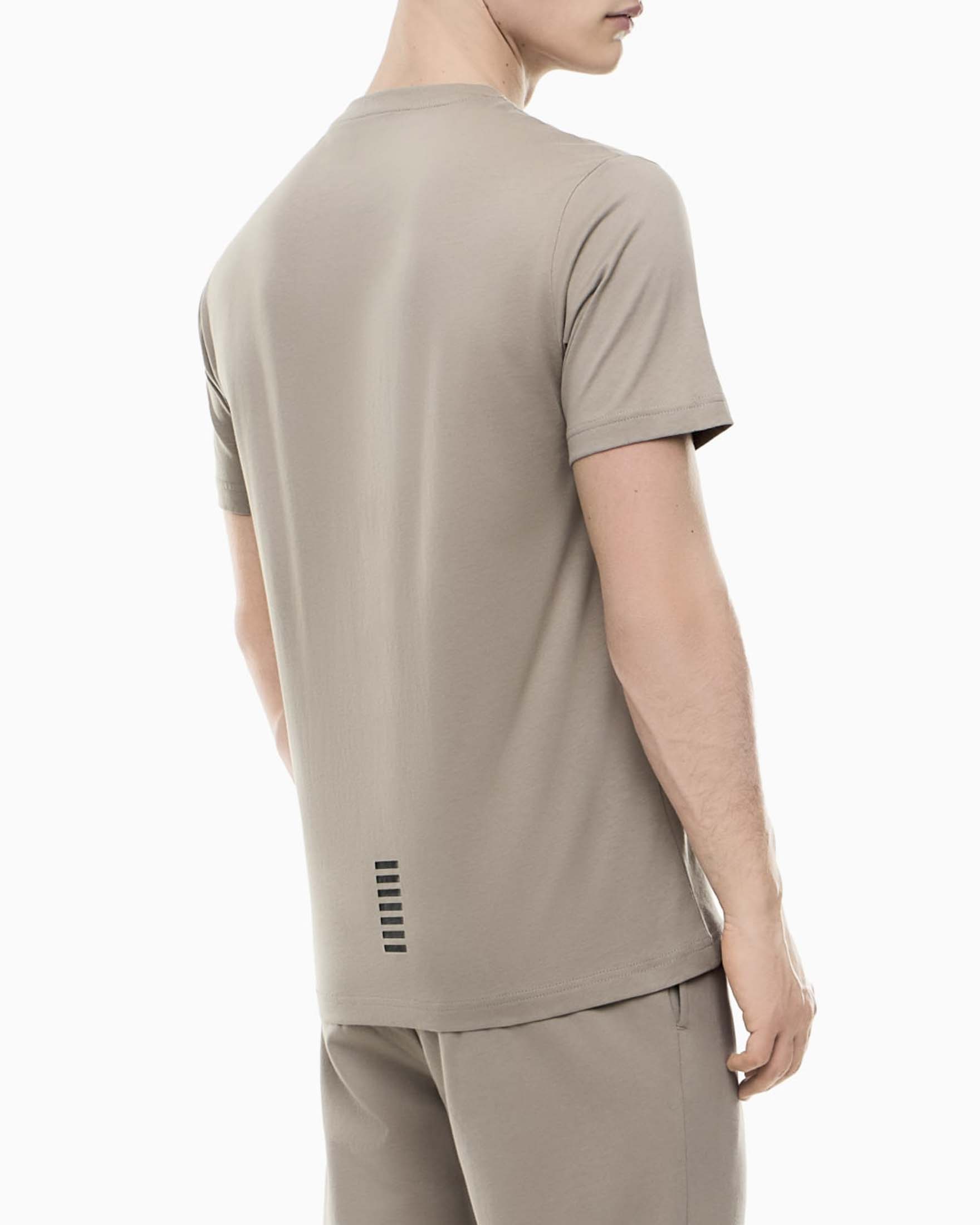 T-shirt mezza manica EA7 color sabbia in cotone con stampa logo image