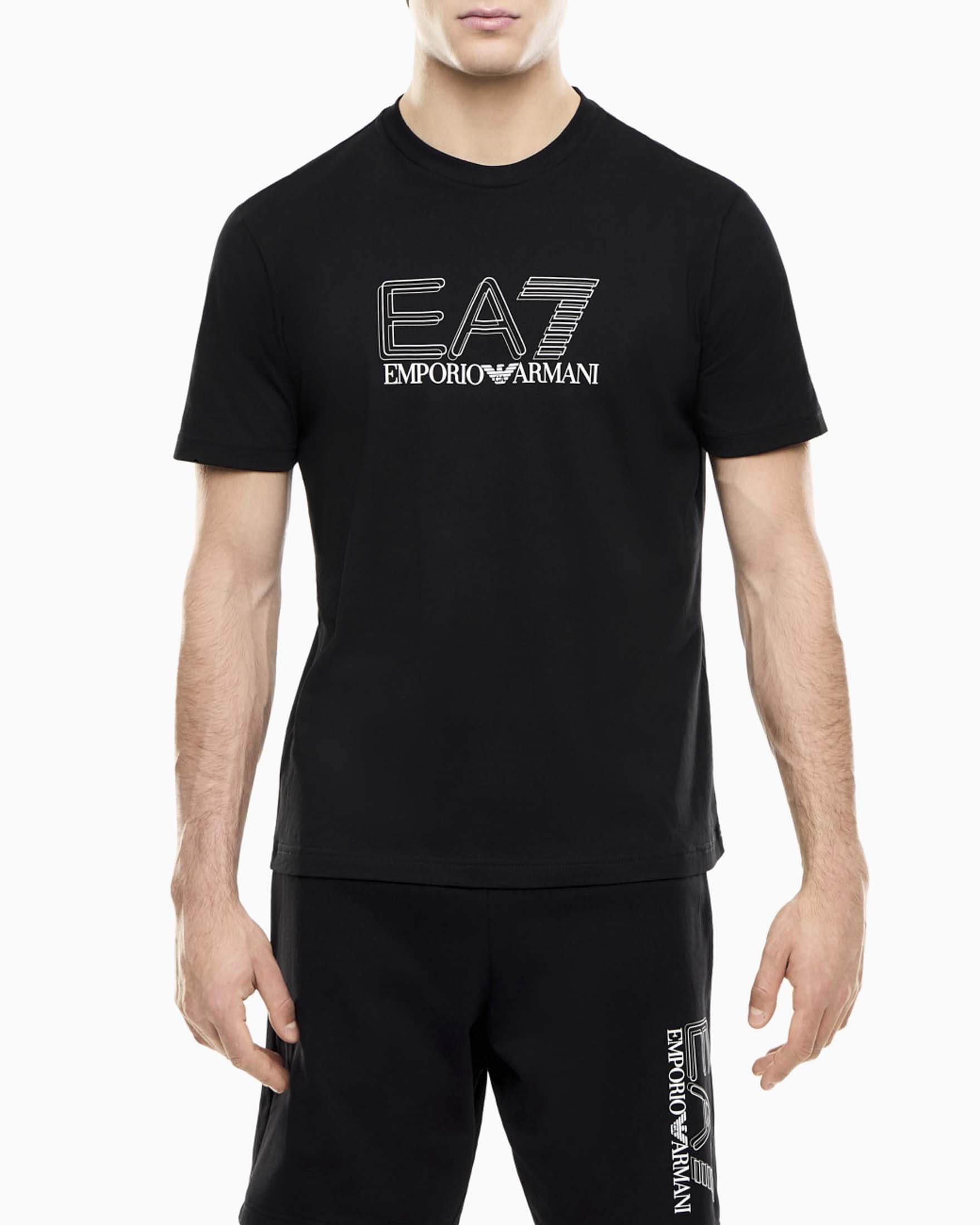 T-shirt EA7 nera in cotone a maniche corte con stampa logo