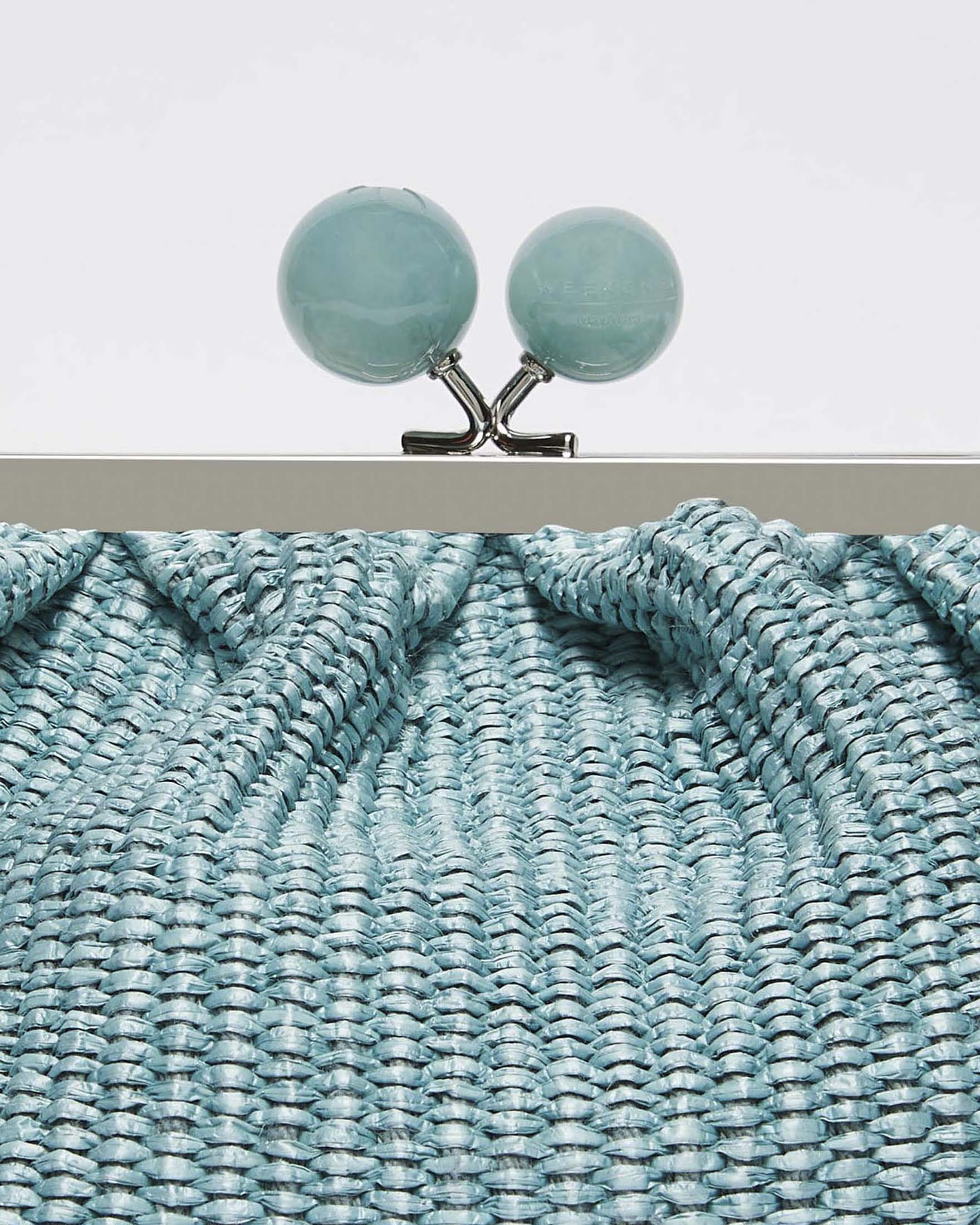 Pasticcino Bag Medium Weekend Max Mara color acqua in rafia con doppia tracolla removibile image