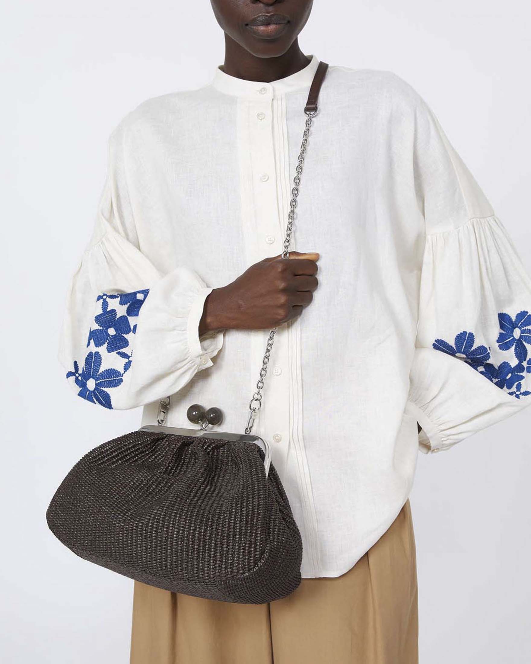 Pasticcino Bag Medium Weekend Max Mara militare in rafia con doppia tracolla removibile image