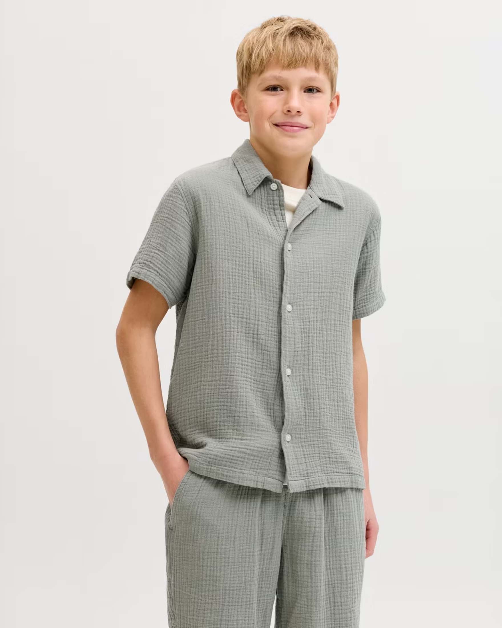 Camicia color salvia Jack & Jones a maniche corte in tessuto goffrato