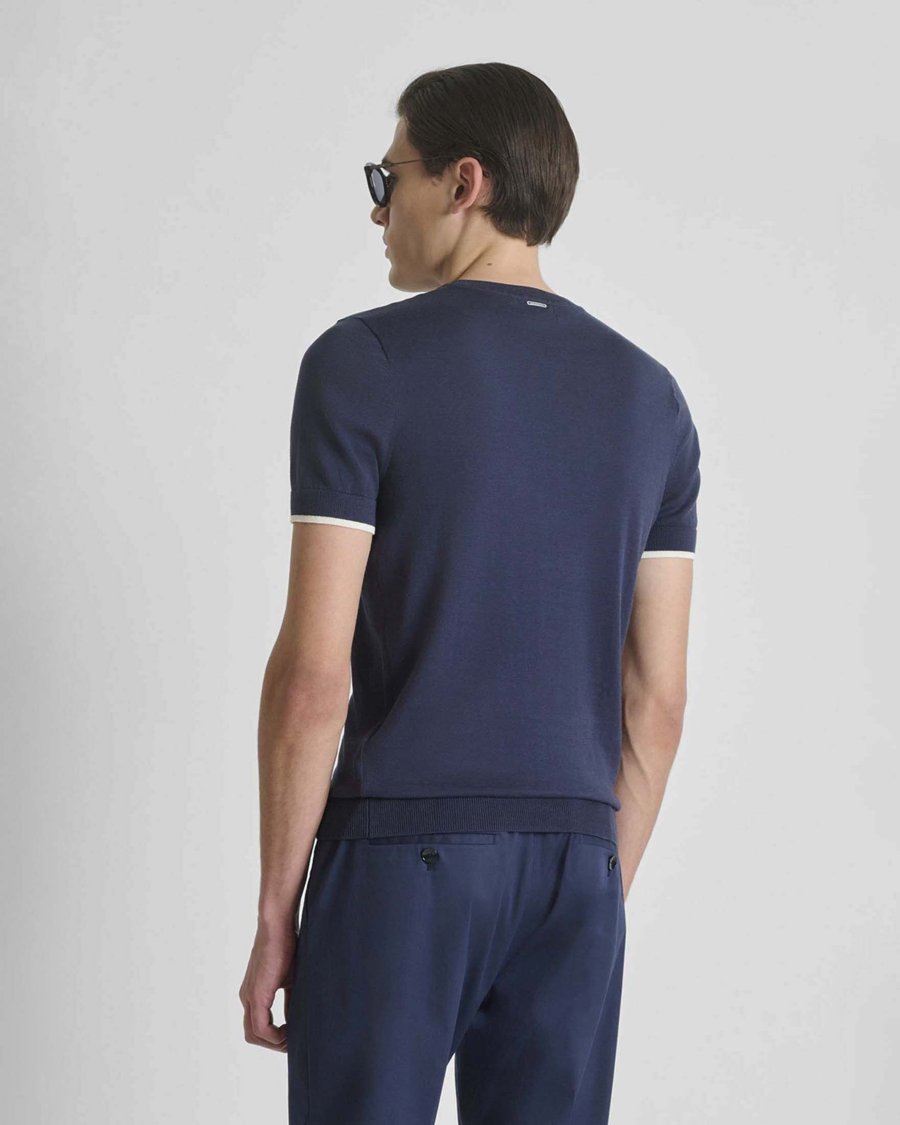 T-shirt girocollo Antony Morato blu in maglia di cotone con bordi a contrasto image