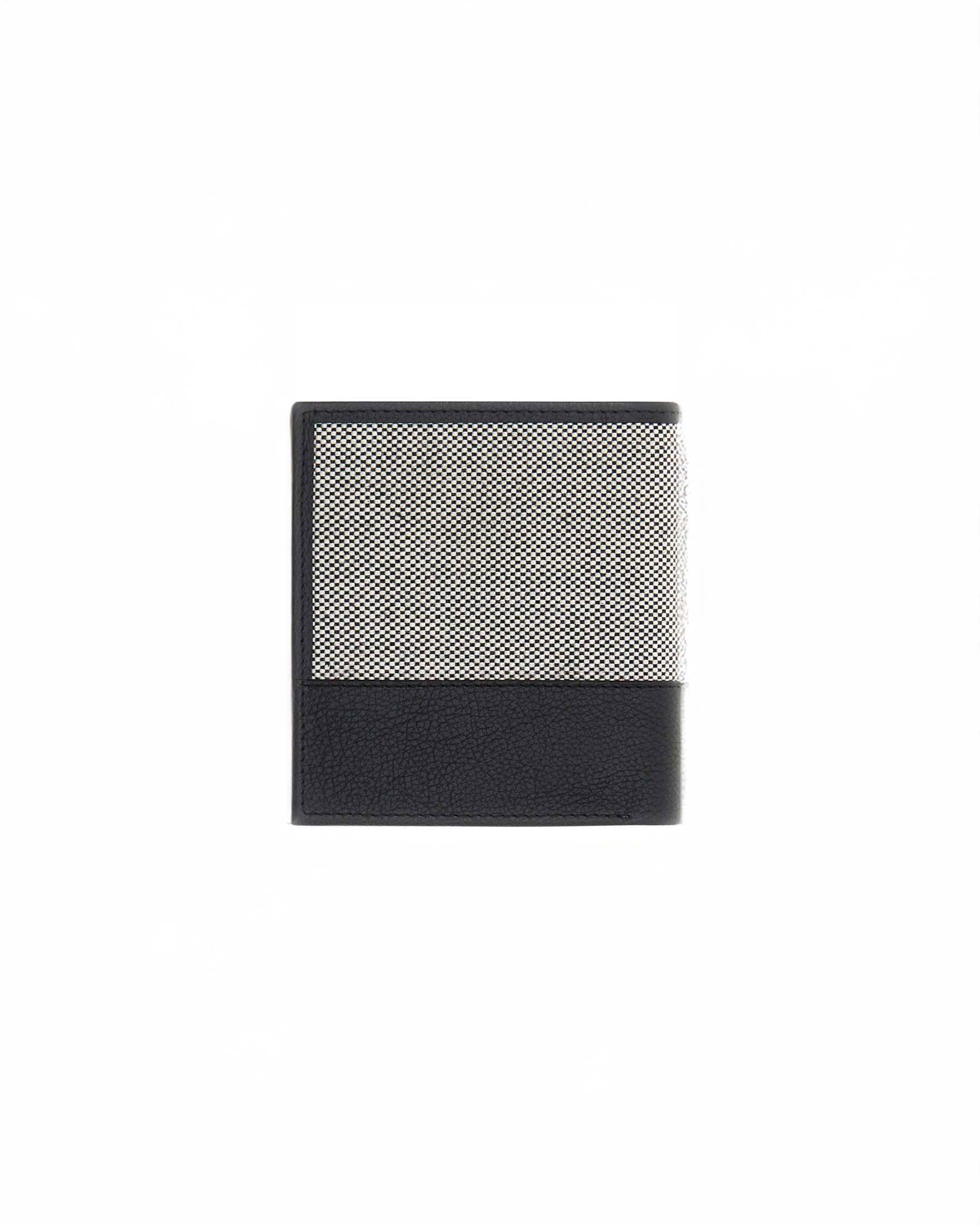 Portafoglio Guess nero in misto pelle con inserto in tessuto e logo metallico image