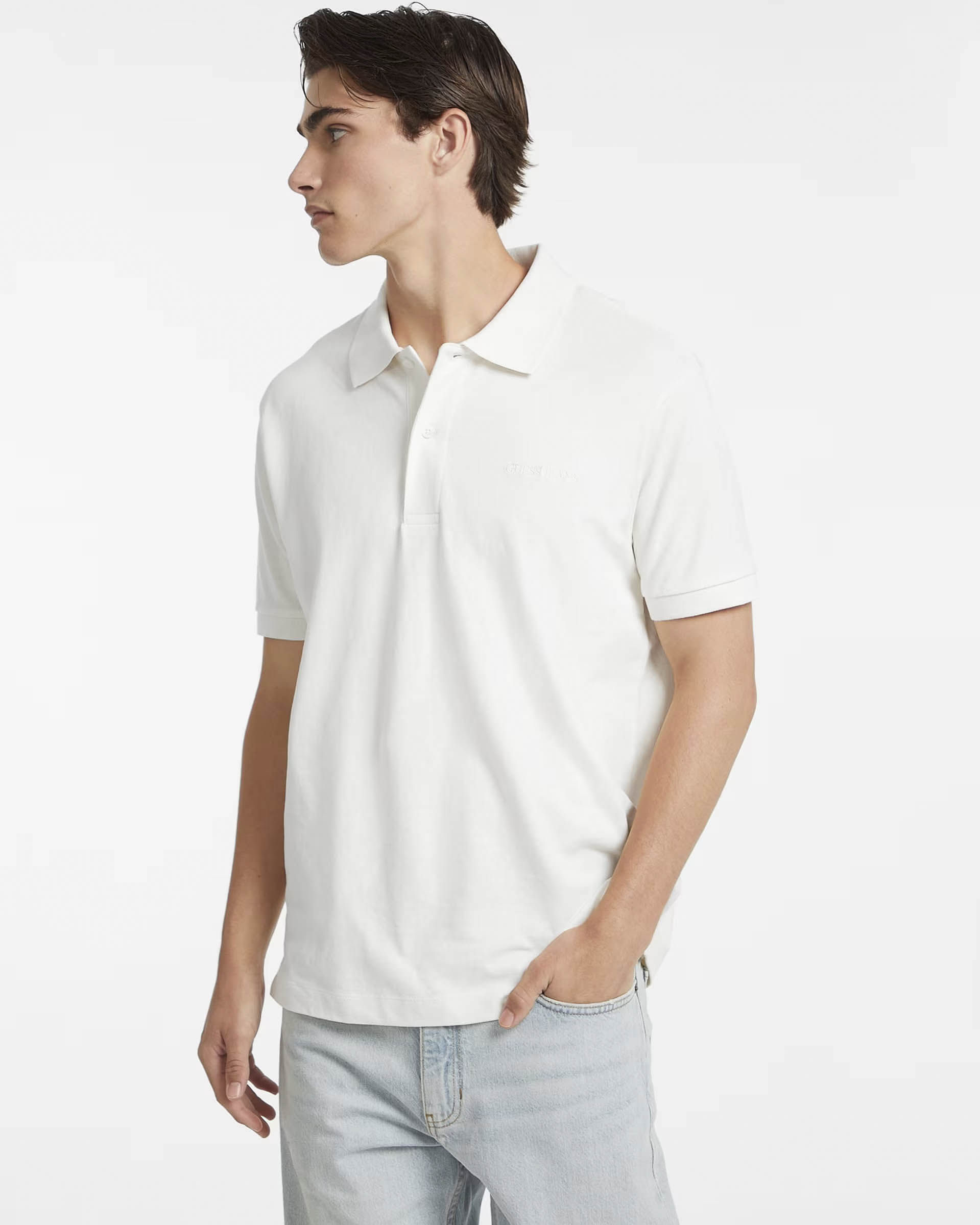 Polo mezza manica Guess Jeans bianca in cotone con logo ricamato image