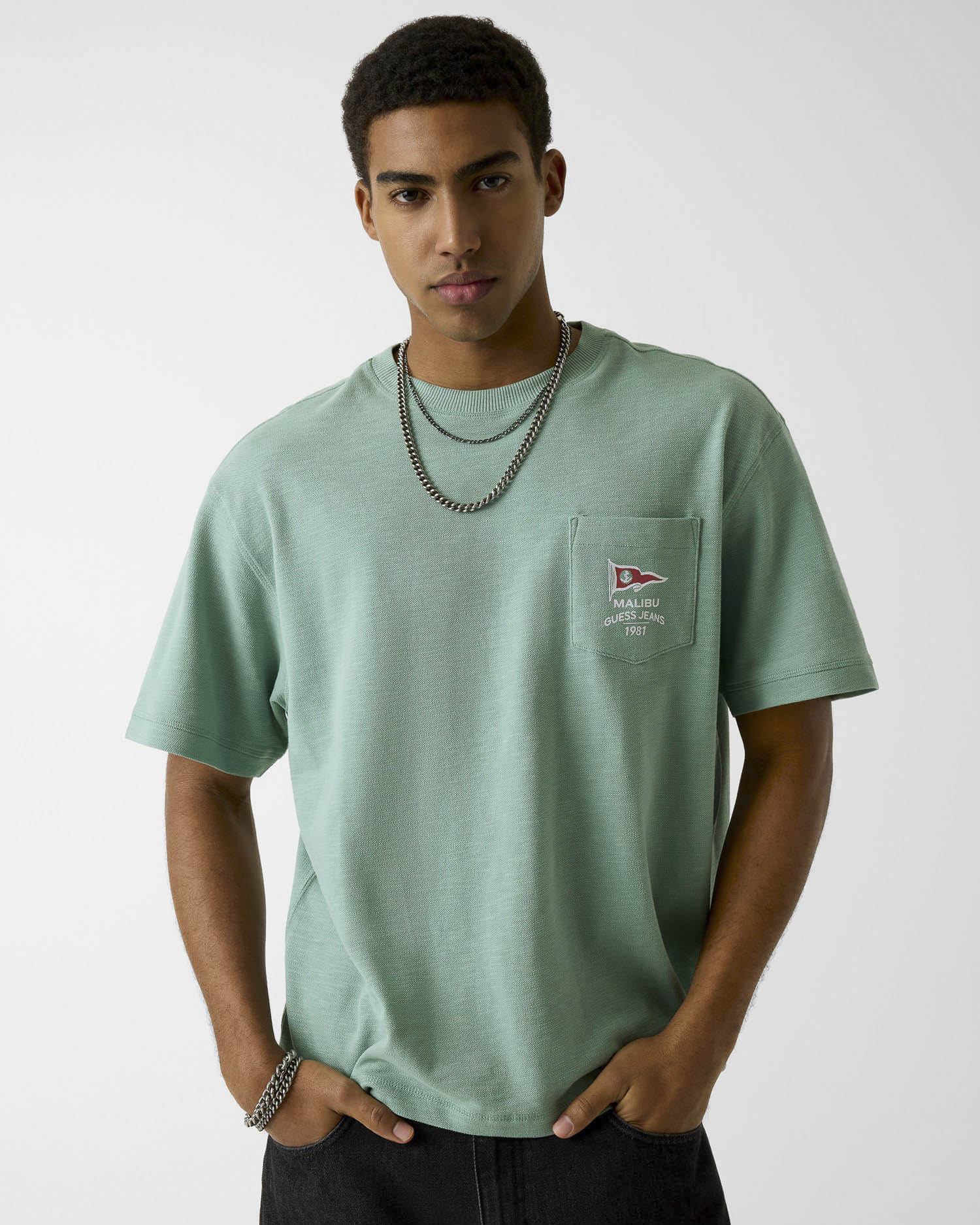 T-shirt Jeans verde menta in cotone piquet con taschino e stampa