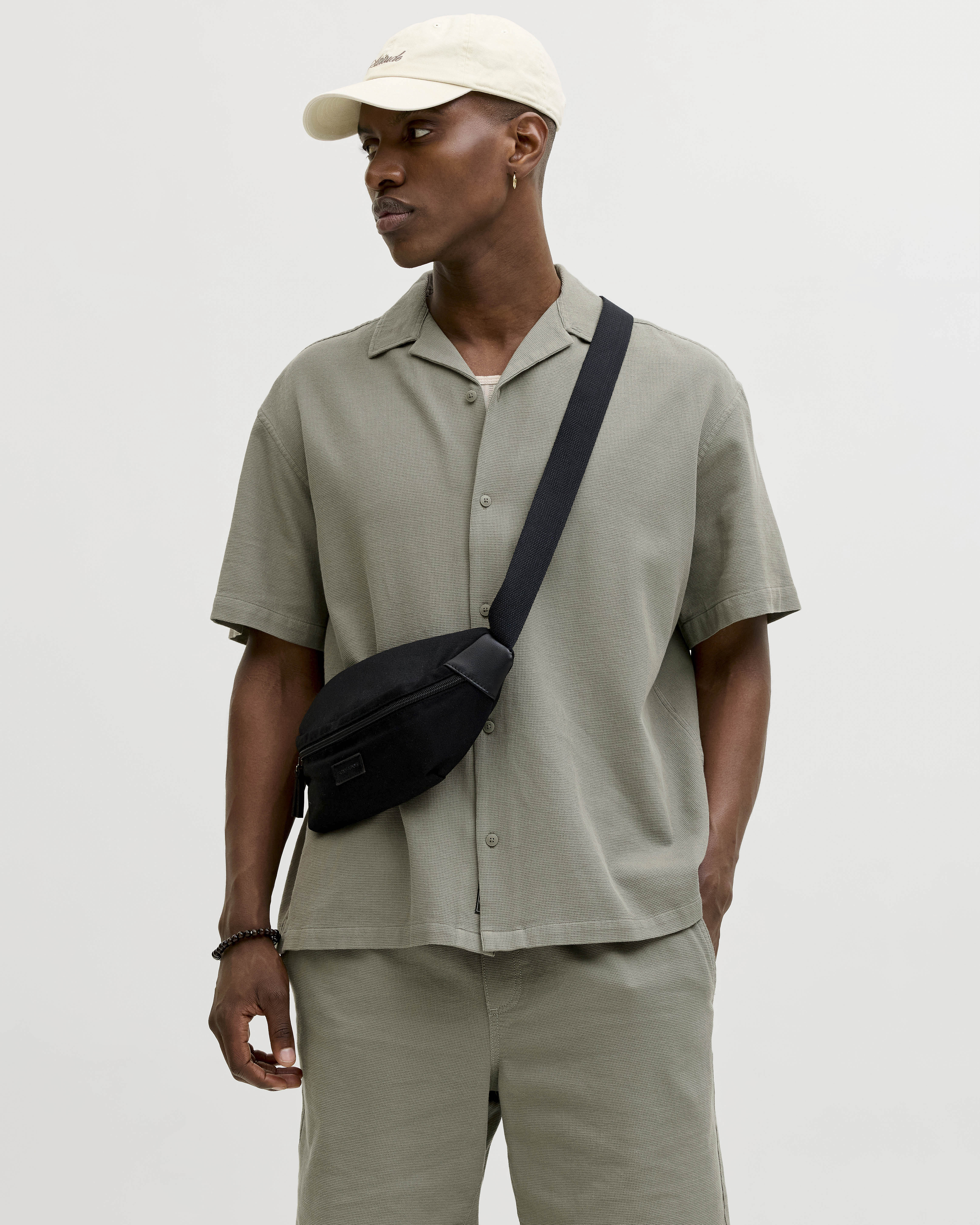 Camicia mezza manica salvia in cotone con trama a nido d'ape