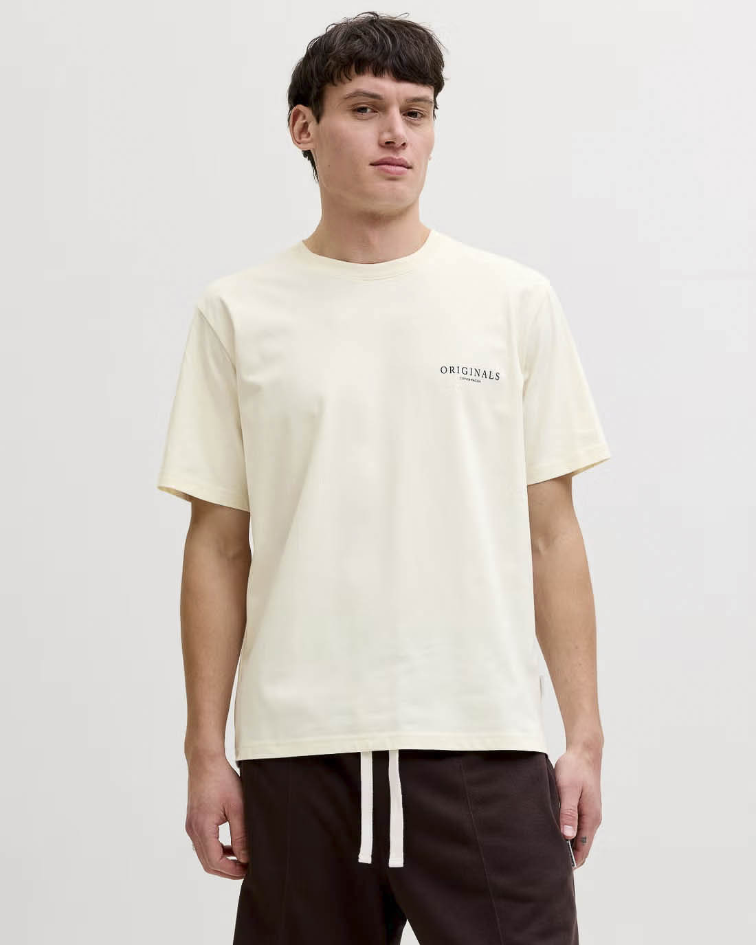 T-shirt mezza manica Jack & Jones avorio in cotone con stampa floreale sul retro