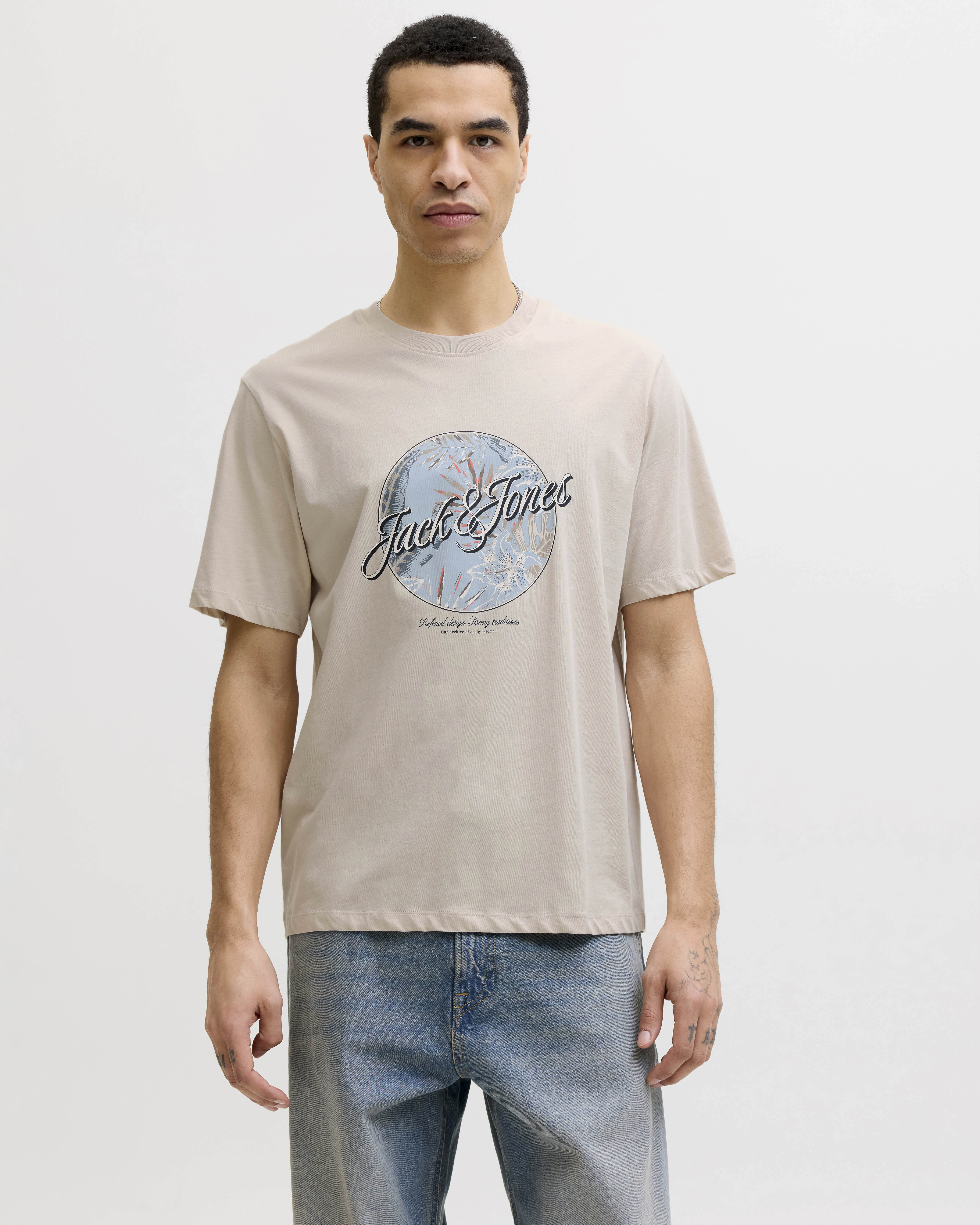 T-shirt mezza manica Jack & Jones beige in cotone con stampa logo floreale