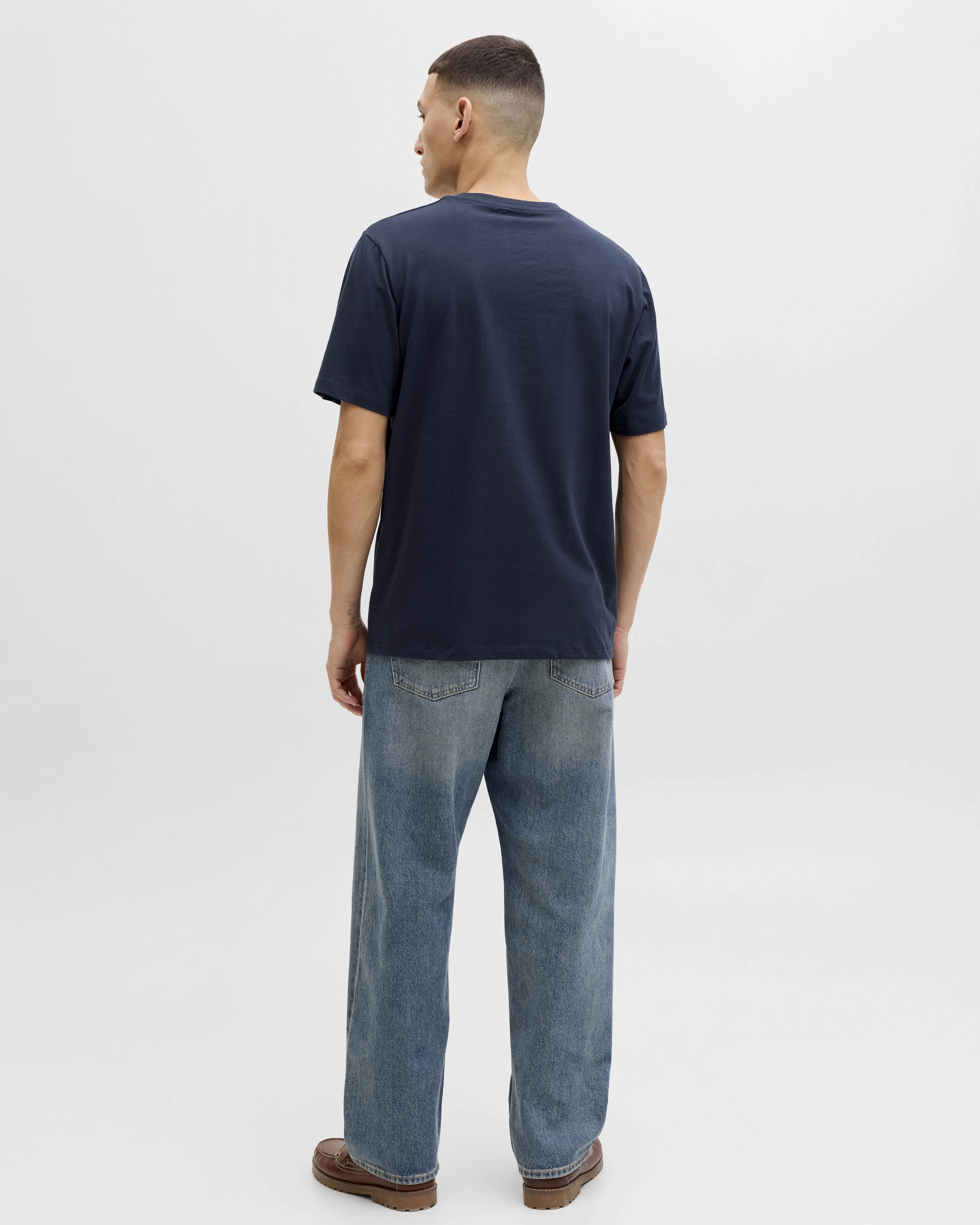 T-shirt Jack & Jones blu in cotone con stampa logo e fiori image