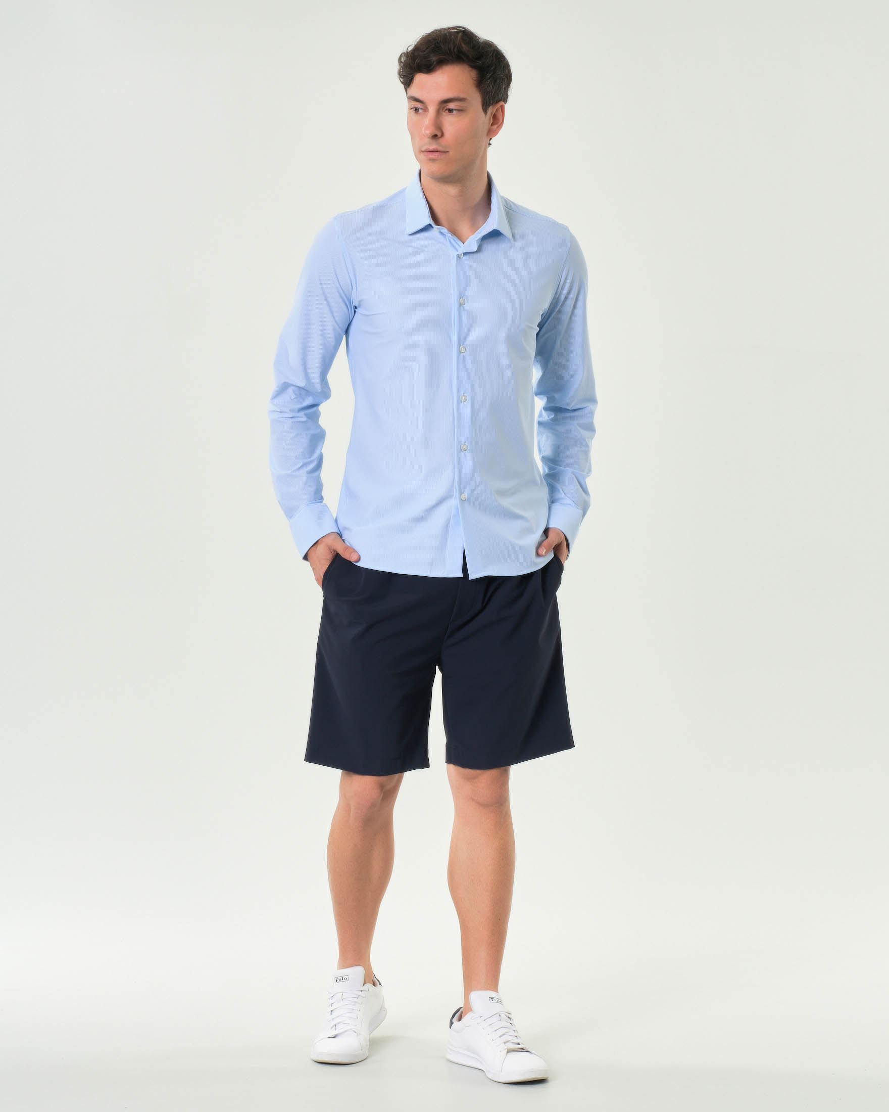 Bermuda chino slim Rodolfo Pellizzari blu in tessuto tecnico stretch
