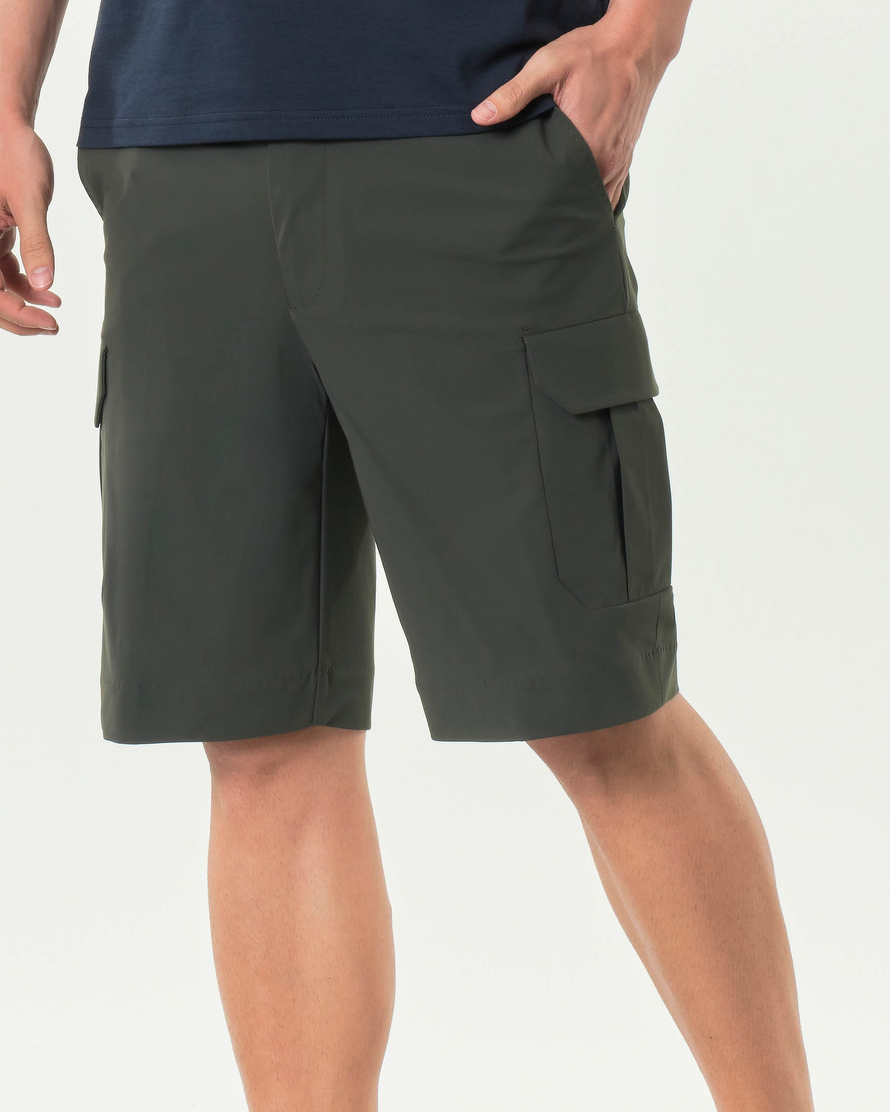 Bermuda R.R.D. Surflex Cargo verde militare in tessuto tecnico stretch image
