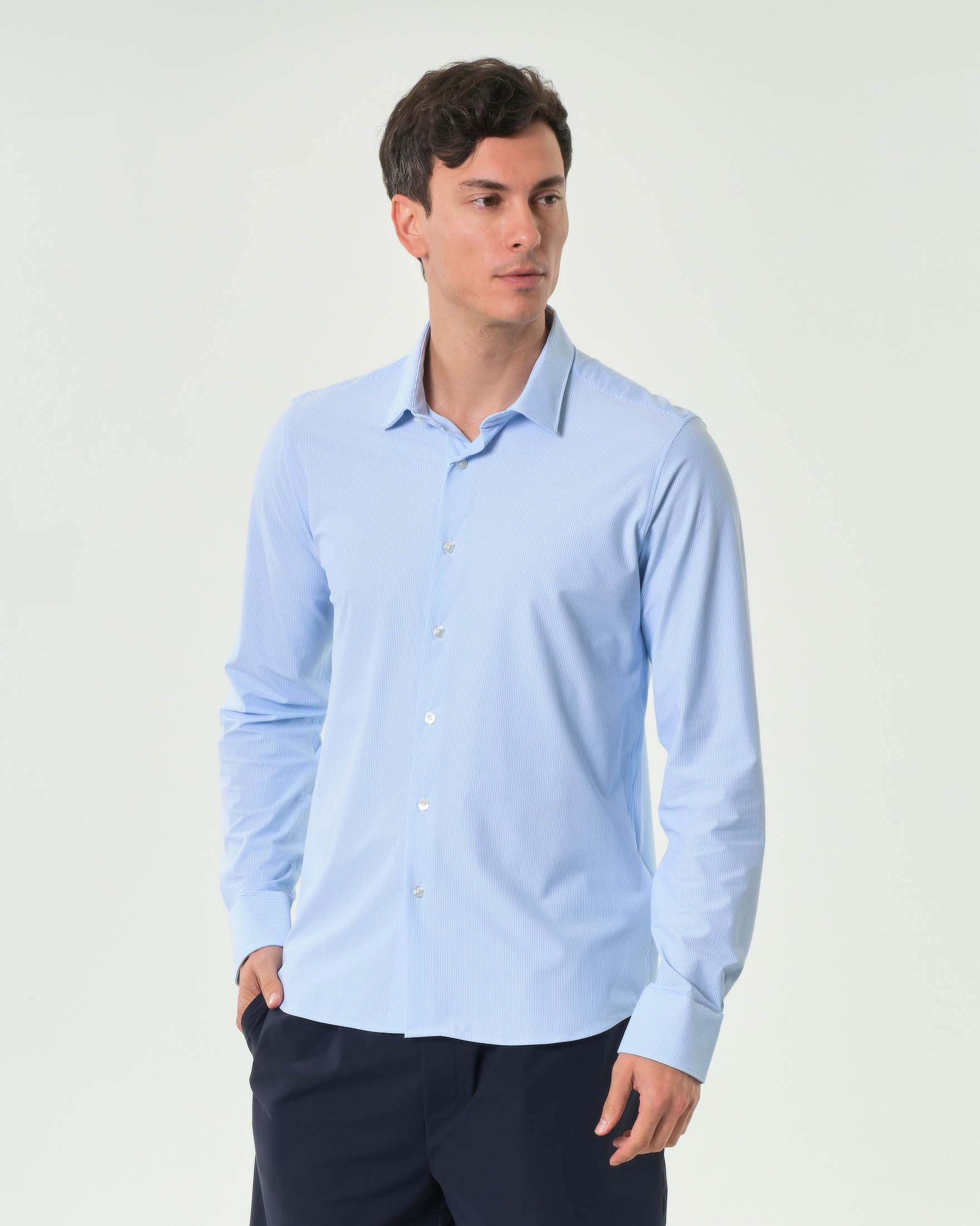 Camicia azzurra R.R.D. in tessuto tecnico stretch micro riga