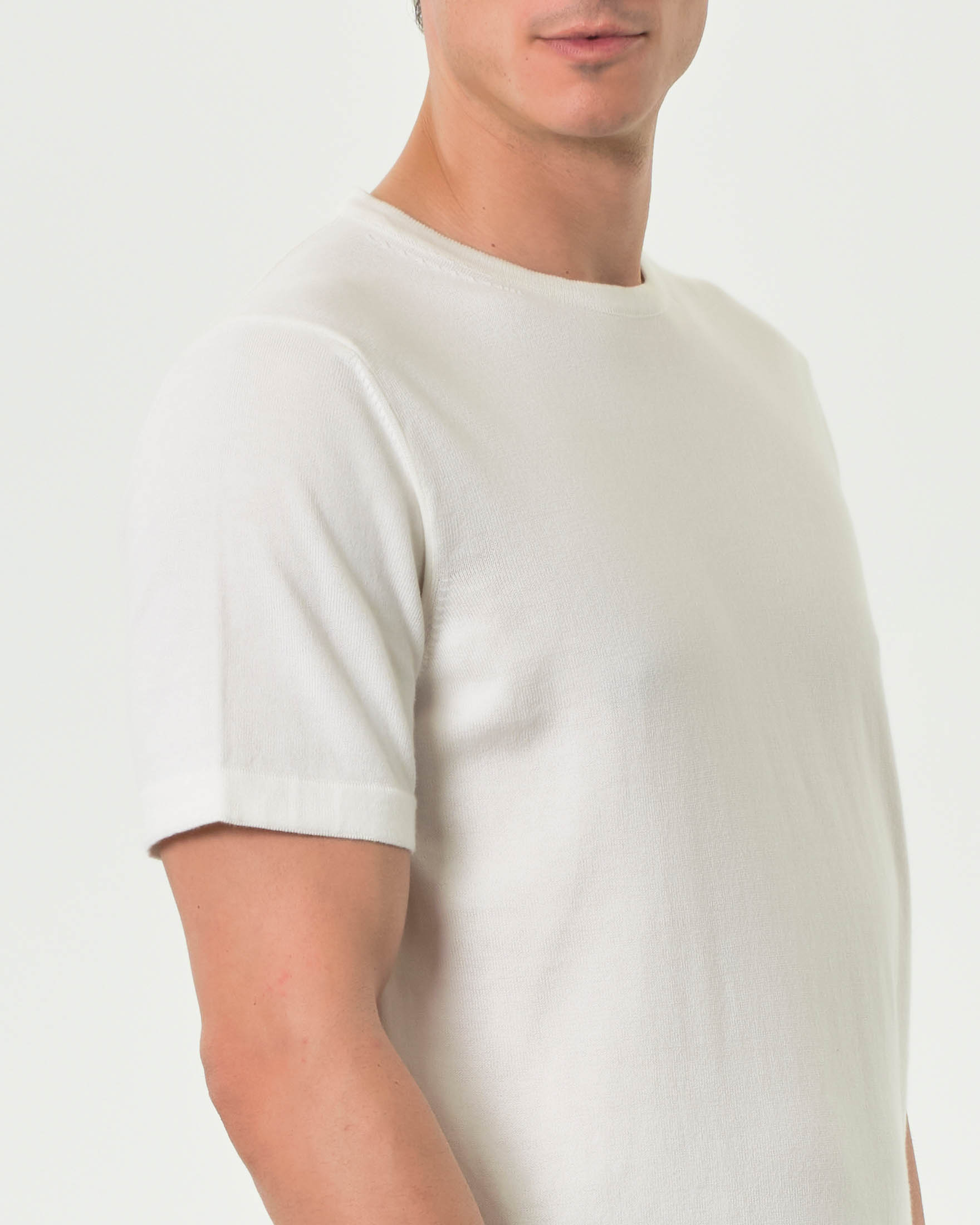 T-shirt Woolrich panna in maglia di cotone a mezze maniche image