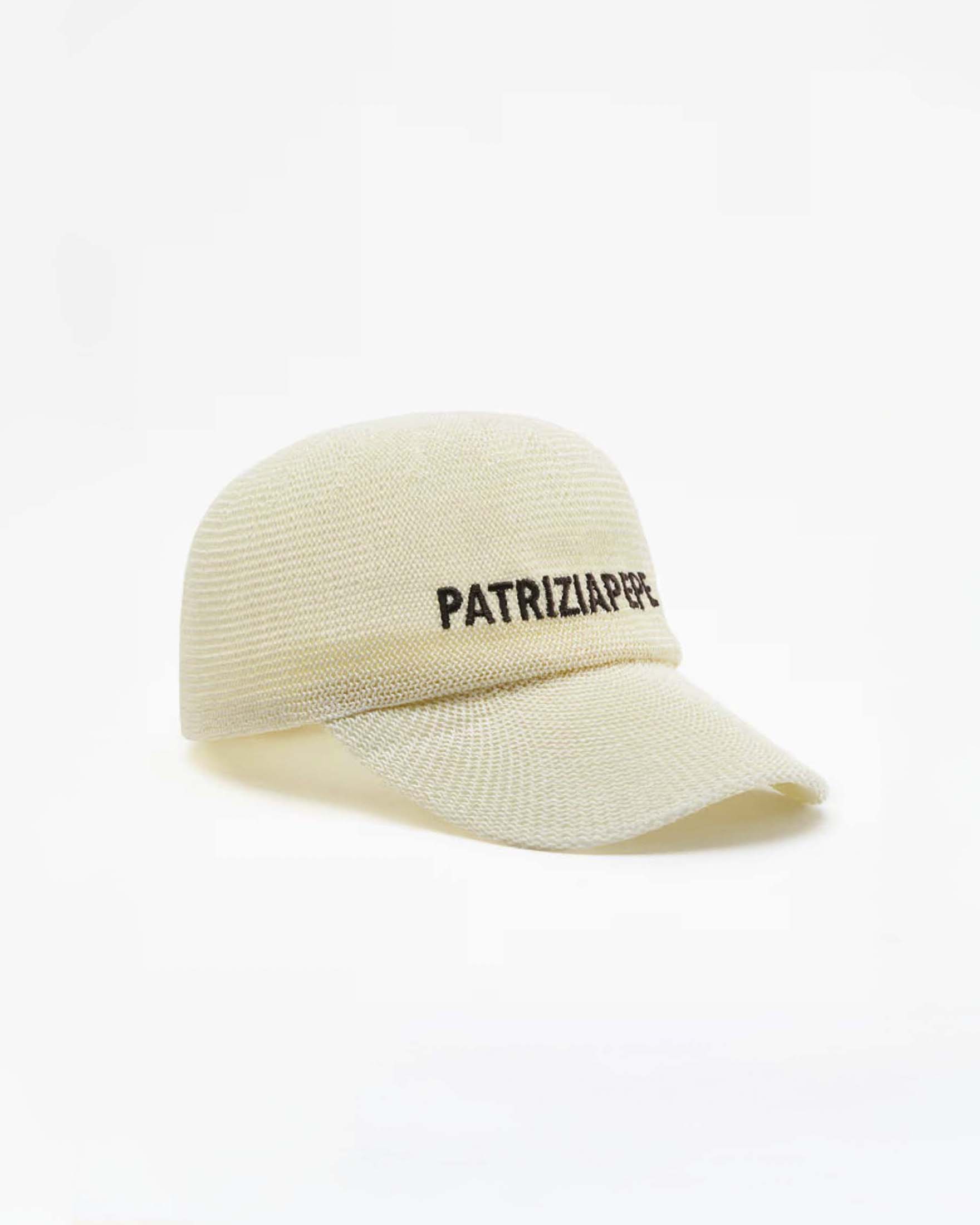 Cappellino color avorio Patrizia Pepe in carta tessile con logo ricamato a contrasto image
