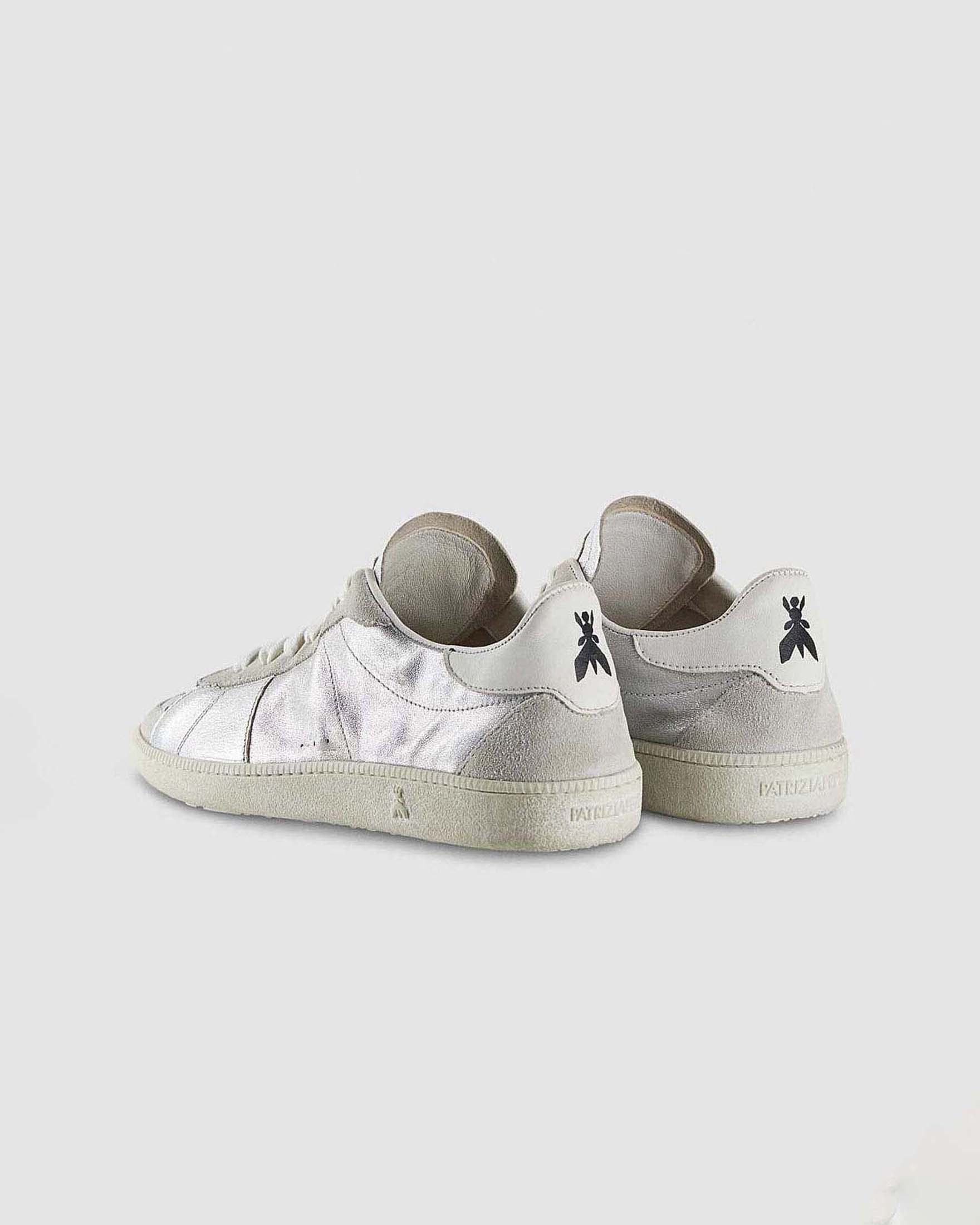 Sneakers SKIN '93 argento Patrizia Pepe in nappa laminata stonewash