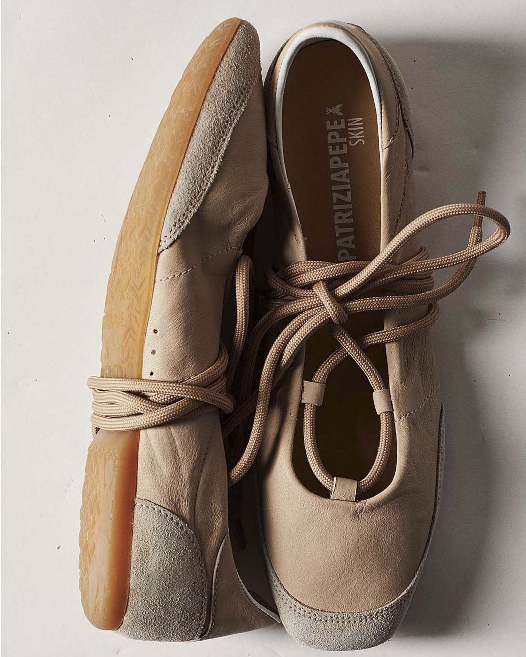 Ballerine Dancing SKIN Patrizia Pepe color cipria in nappa e suede con lacci alla caviglia