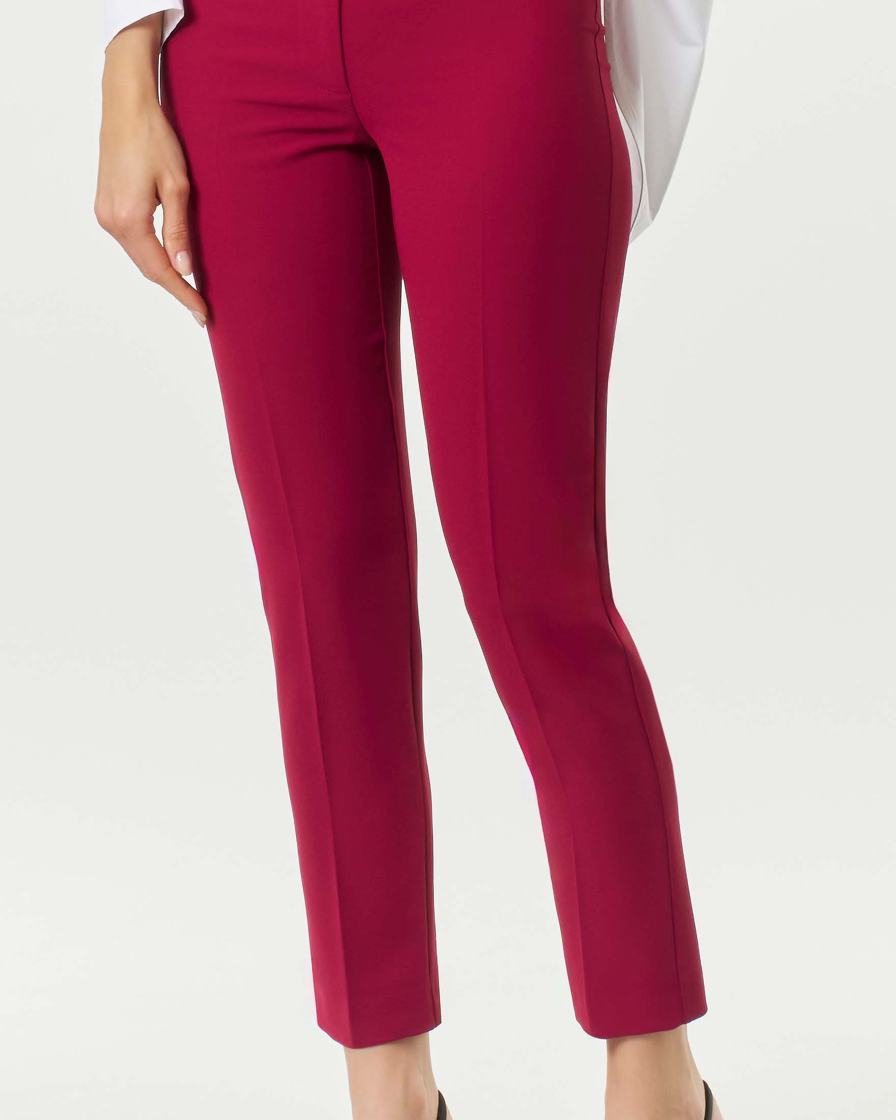 Pantaloni slim a sigaretta Patrizia Pepe rubino in crêpe con passanti image