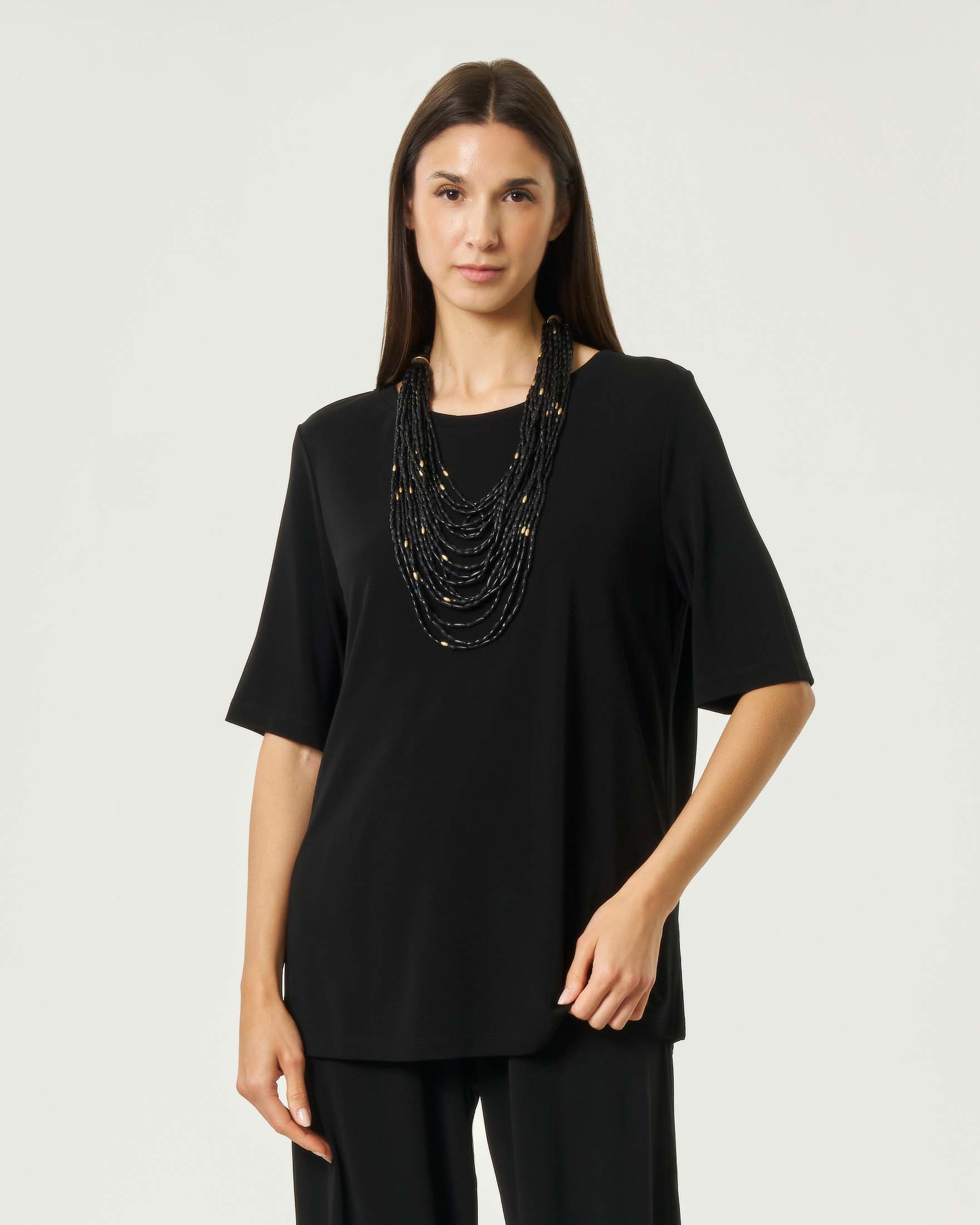 Maglia girocollo MM Max Mara nera in viscosa stretch con maniche a tre quarti