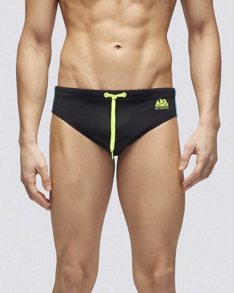 Costume slip Diwalter Sundek nero in tessuto tecnico stretch con logo sole giallo fluo